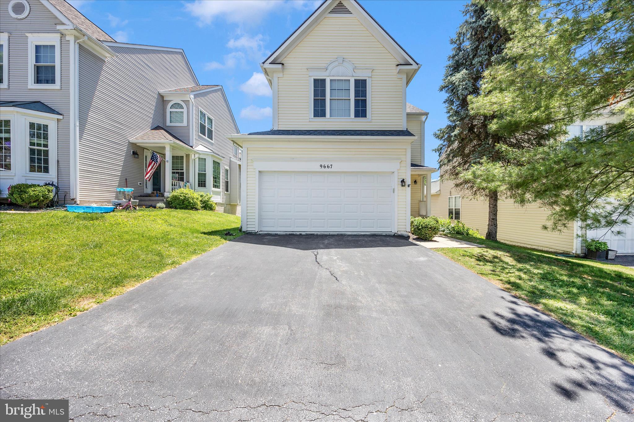 SPRING RIDGE - Residential