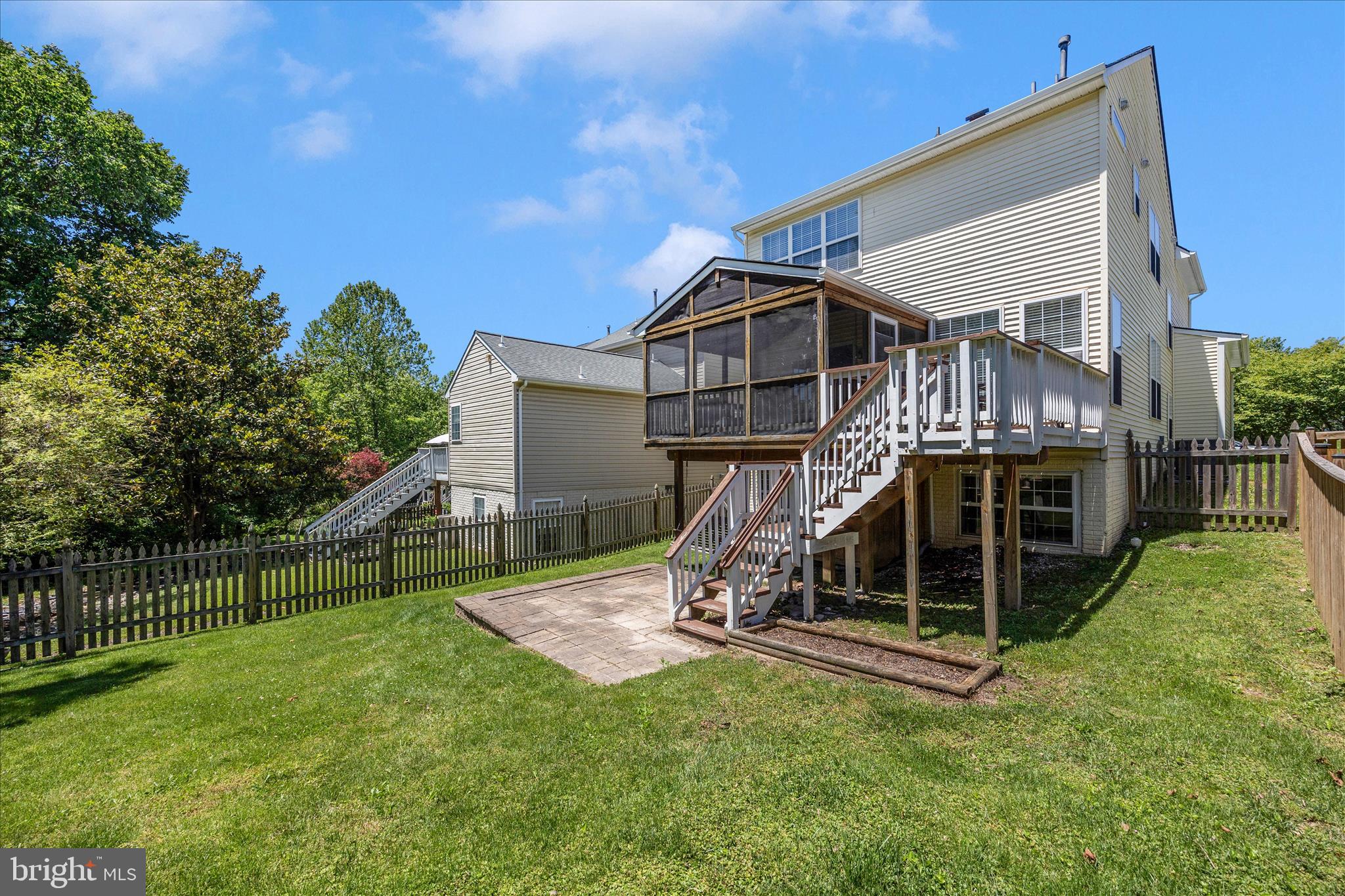 SPRING RIDGE - Residential