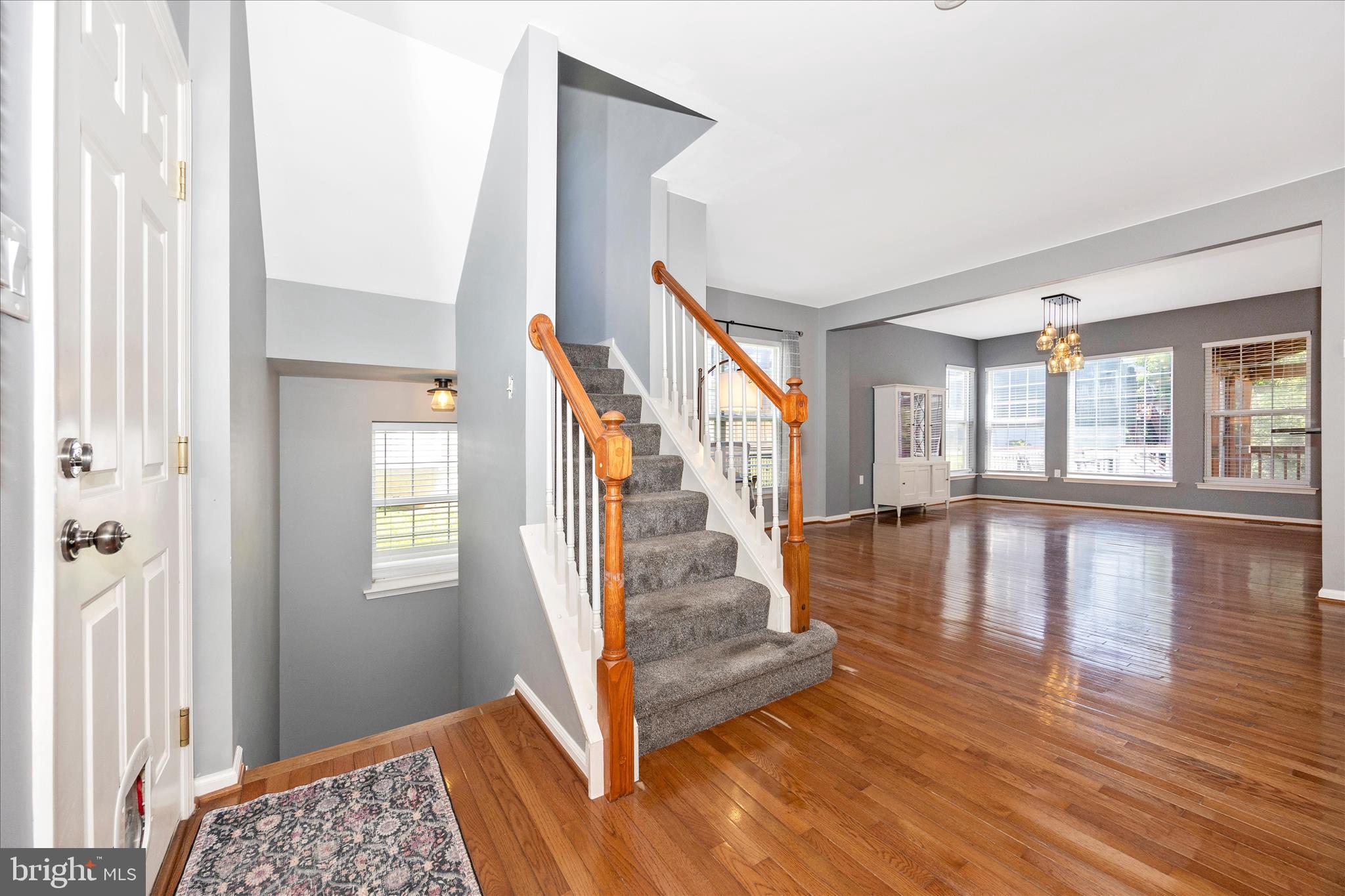 SPRING RIDGE - Residential
