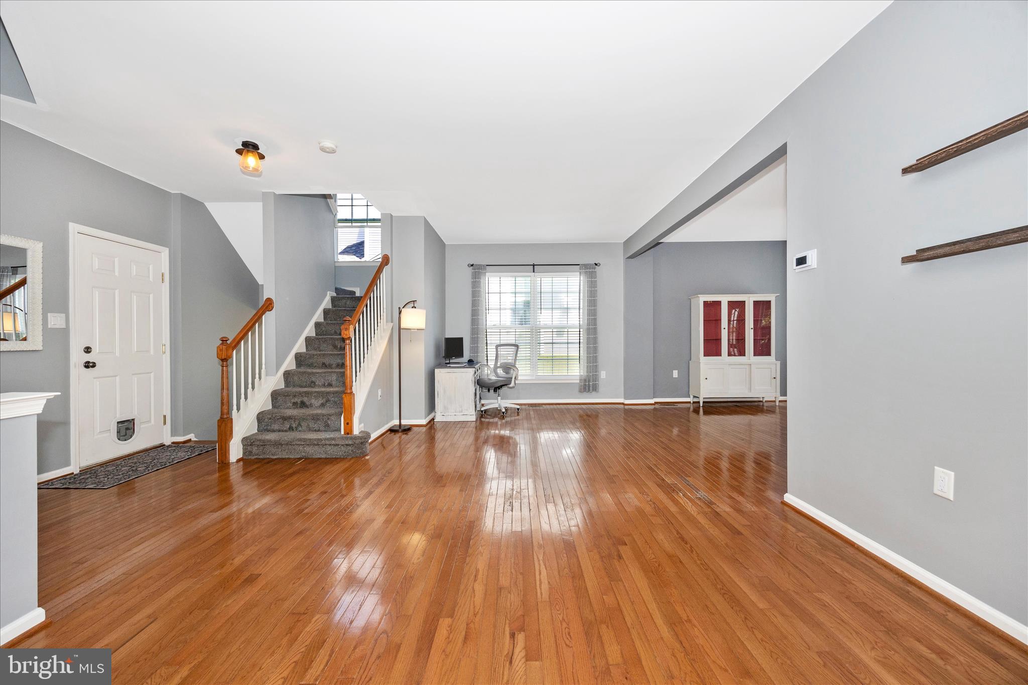 SPRING RIDGE - Residential