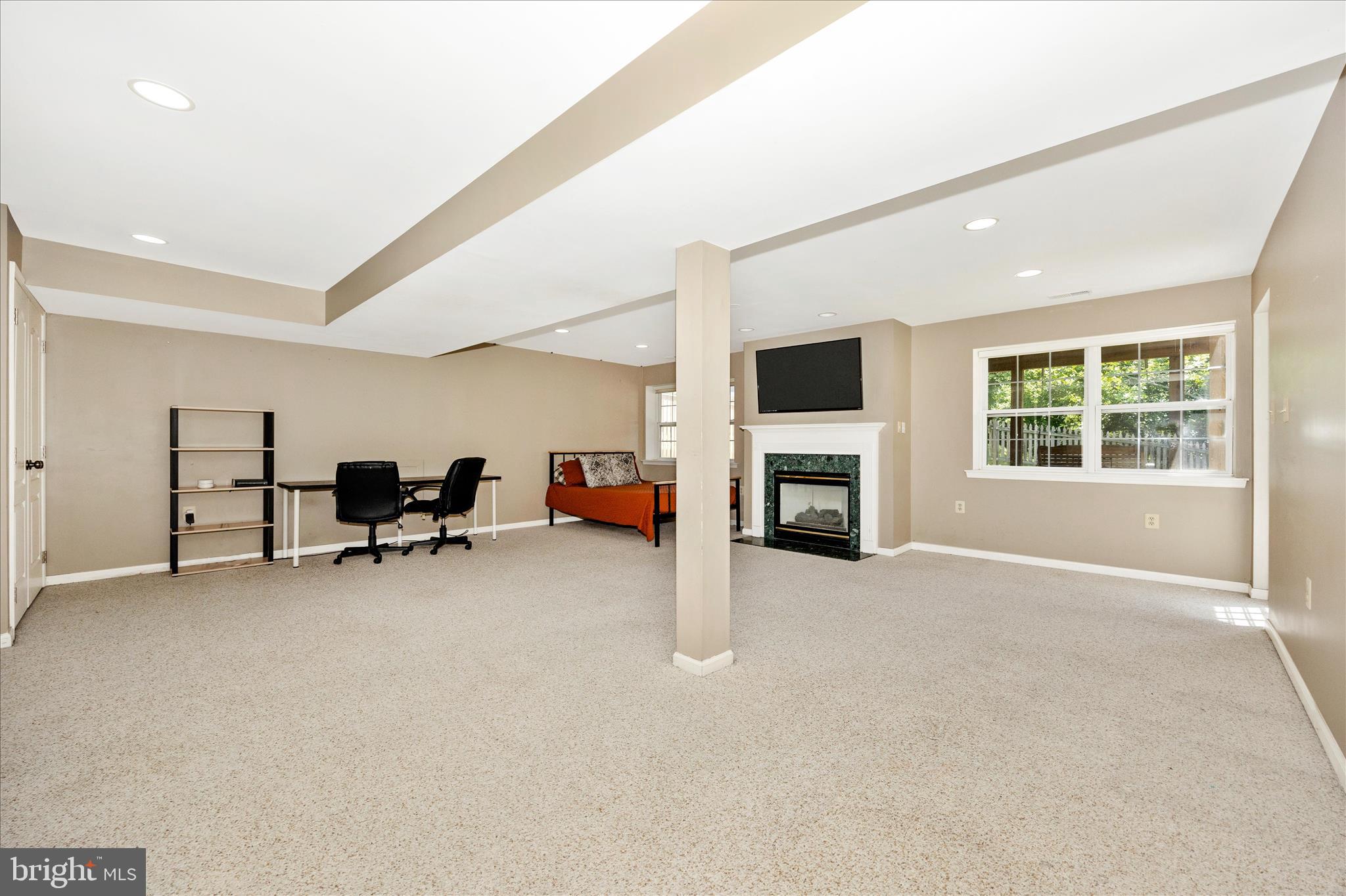 SPRING RIDGE - Residential
