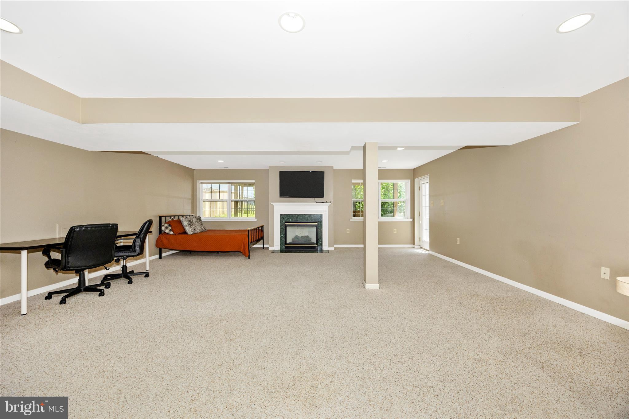 SPRING RIDGE - Residential