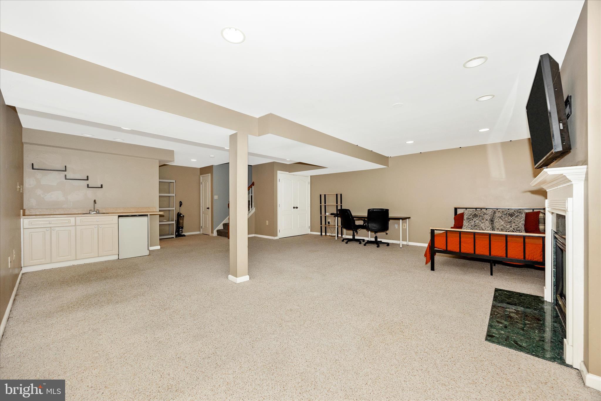 SPRING RIDGE - Residential