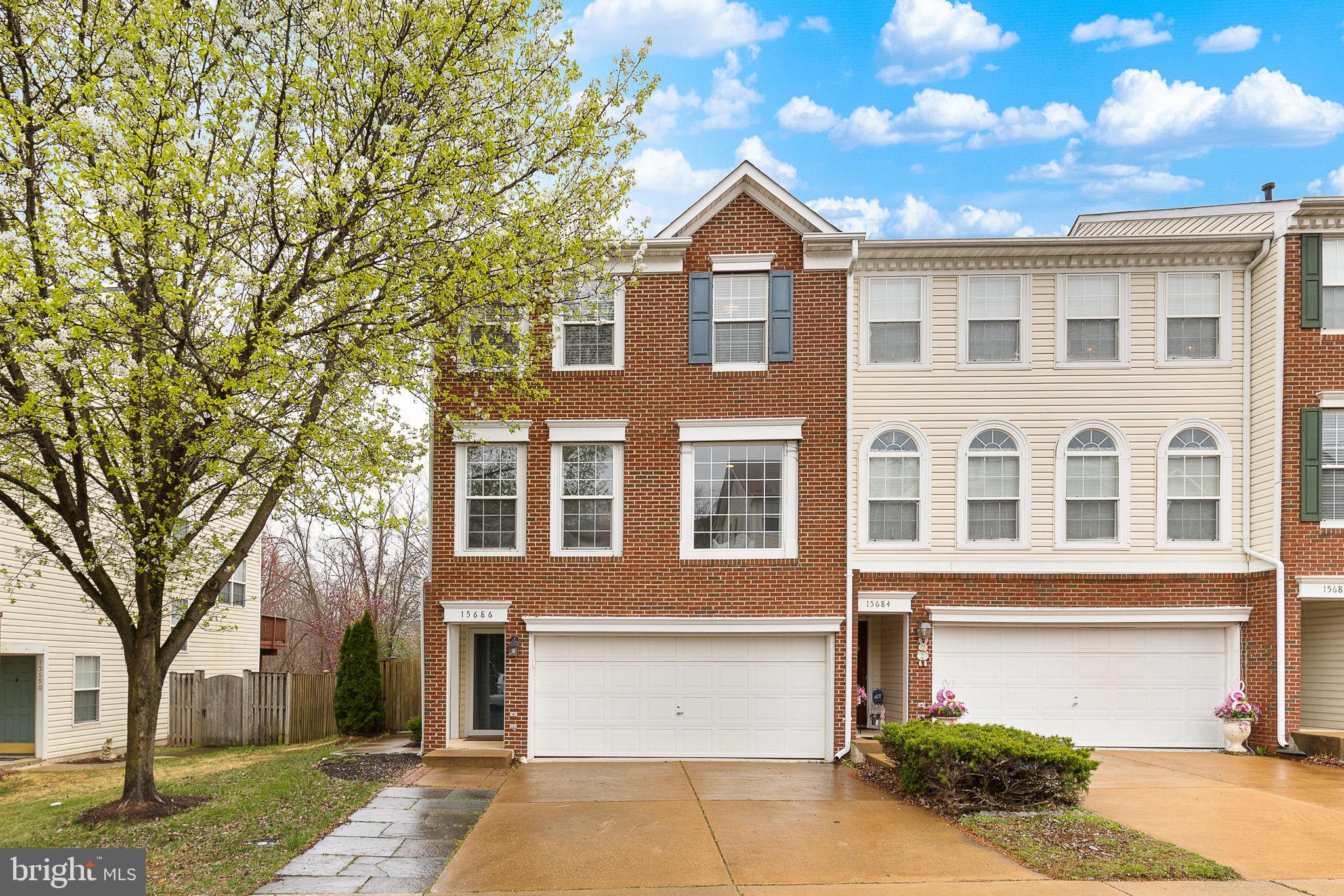 Beautiful End-Unit Townhome in Riverside Station! Welcome home to this beautiful 3-bedroom, 2.5-bath townhome in the sought-after Riverside Station community! Freshly updated in 2025 with new paint, carpet, and stylish light fixtures, this home is truly move-in ready. Step into the updated kitchen, where granite countertops, stainless steel appliances, and an eat-in island make cooking and entertaining a breeze. The open flow into the dining room leads to a spacious deck with serene wooded views—perfect for morning coffee or evening relaxation. The bright and airy living room, filled with natural light from an abundance of windows, creates a warm and welcoming atmosphere. Upstairs, the primary suite is a retreat of its own, featuring vaulted ceilings, a relaxing soaking tub, dual vanity sink, and a walk-in shower. Two additional bedrooms, an updated hall bath, and convenient upstairs laundry complete the level. The fully finished basement offers endless possibilities! Offering a spacious rec room, finished storage area, and a bonus room with bathroom rough-in, providing great potential for future upgrades. The lower level also provides walkout access to your private, fenced backyard, complete with a covered porch and a beautiful stone fire pit! With easy access to I-95, VRE, and Stonebridge Town Center, you’re just minutes away from fantastic shopping, dining, and commuting options. Don’t miss out on this incredible opportunity!