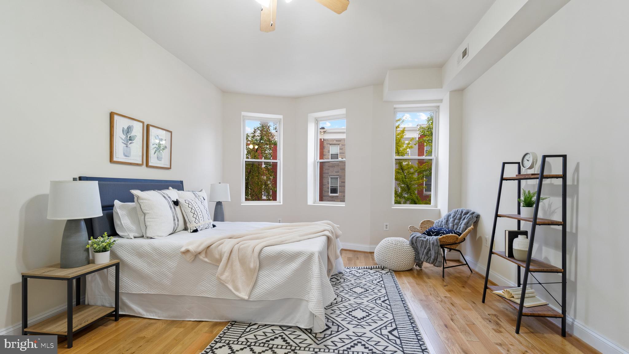BARCLAY - Residential