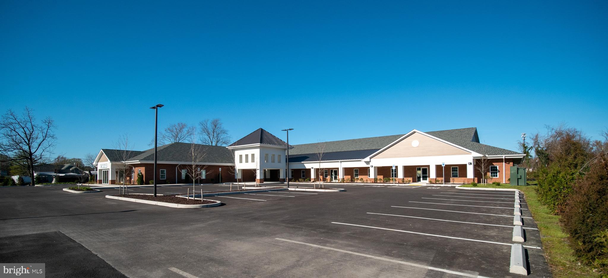 499 Idlewild Ave., Easton, MD Is a unique opportunity to own recently built, triple-net, commercial real estate in the Easton medical and professional corridor.

This acquisition provides investors with an income-producing property consisting of a 20,000 square
foot building constructed in 2019, offering 100% occupancy. Present tenants all exceed five-year terms with strong financial and tenancy records. This property has the potential to provide a significant Return on Investment within the first few years of ownership, following a projected Pro Forma which reflects market rate and standard escalation and terms in the Easton professional space market.

Acquiring this property provides investors with 20,000 square feet of Class A medical and professional
office, constructed to exceed building efficiency code requirements and provide ample parking. This
building's proximity to Route 50, the University of Maryland Shore Medical Center (0.50 miles), and
downtown Easton offers easily-accessed amenities and quality restaurant options, making this an
attractive option for any tenant seeking space within this market