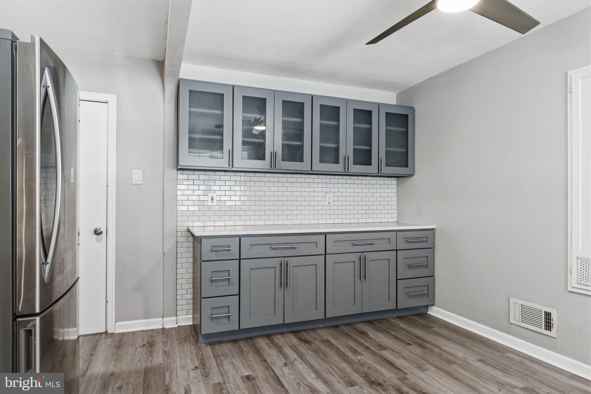 FOX CHASE - Residential