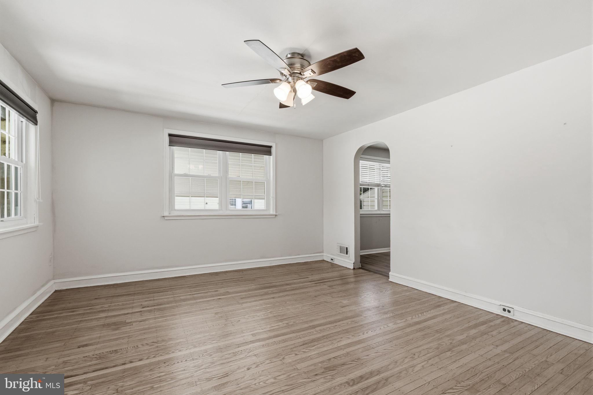 FOX CHASE - Residential