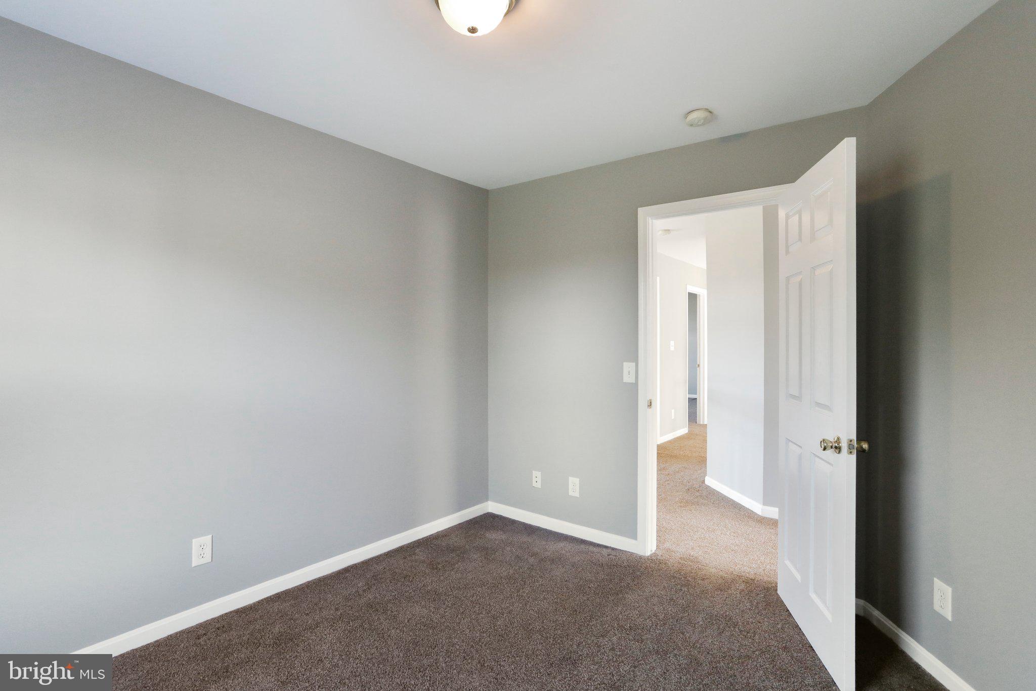 APPLE KNOLLS - Residential