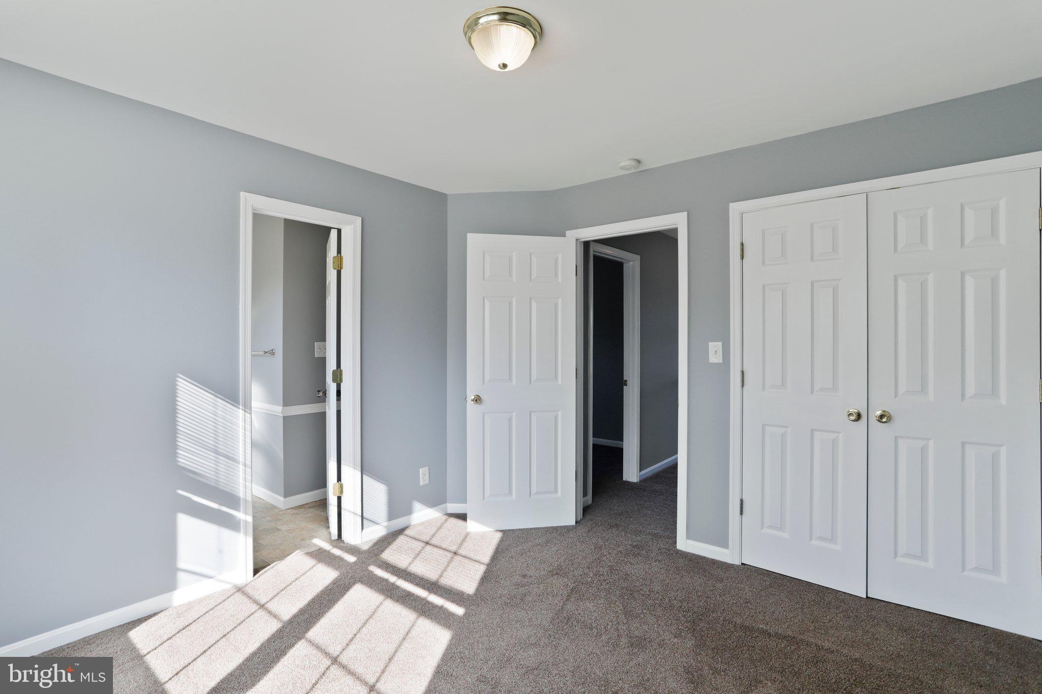 APPLE KNOLLS - Residential