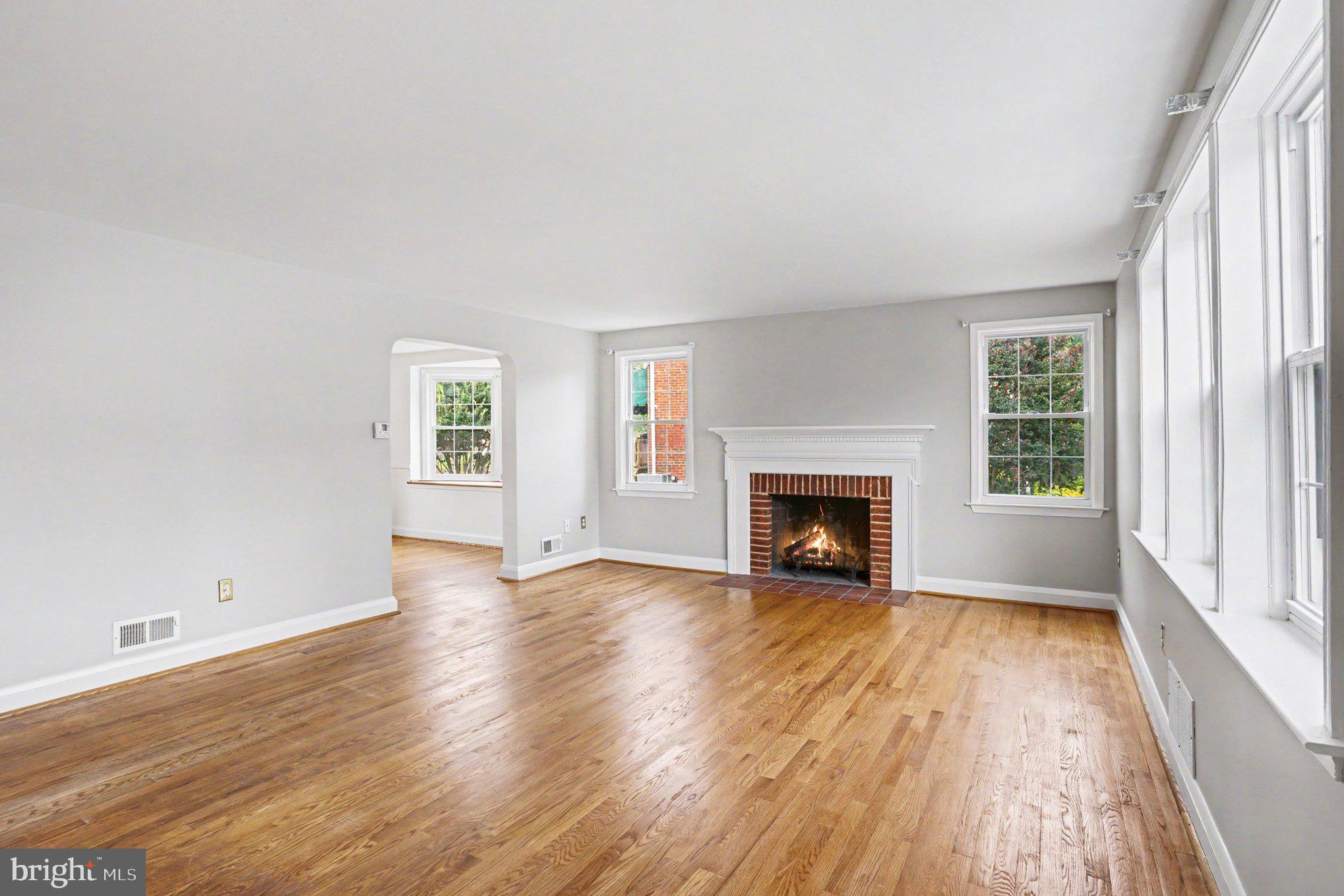 LOCH RAVEN MANOR - Residential