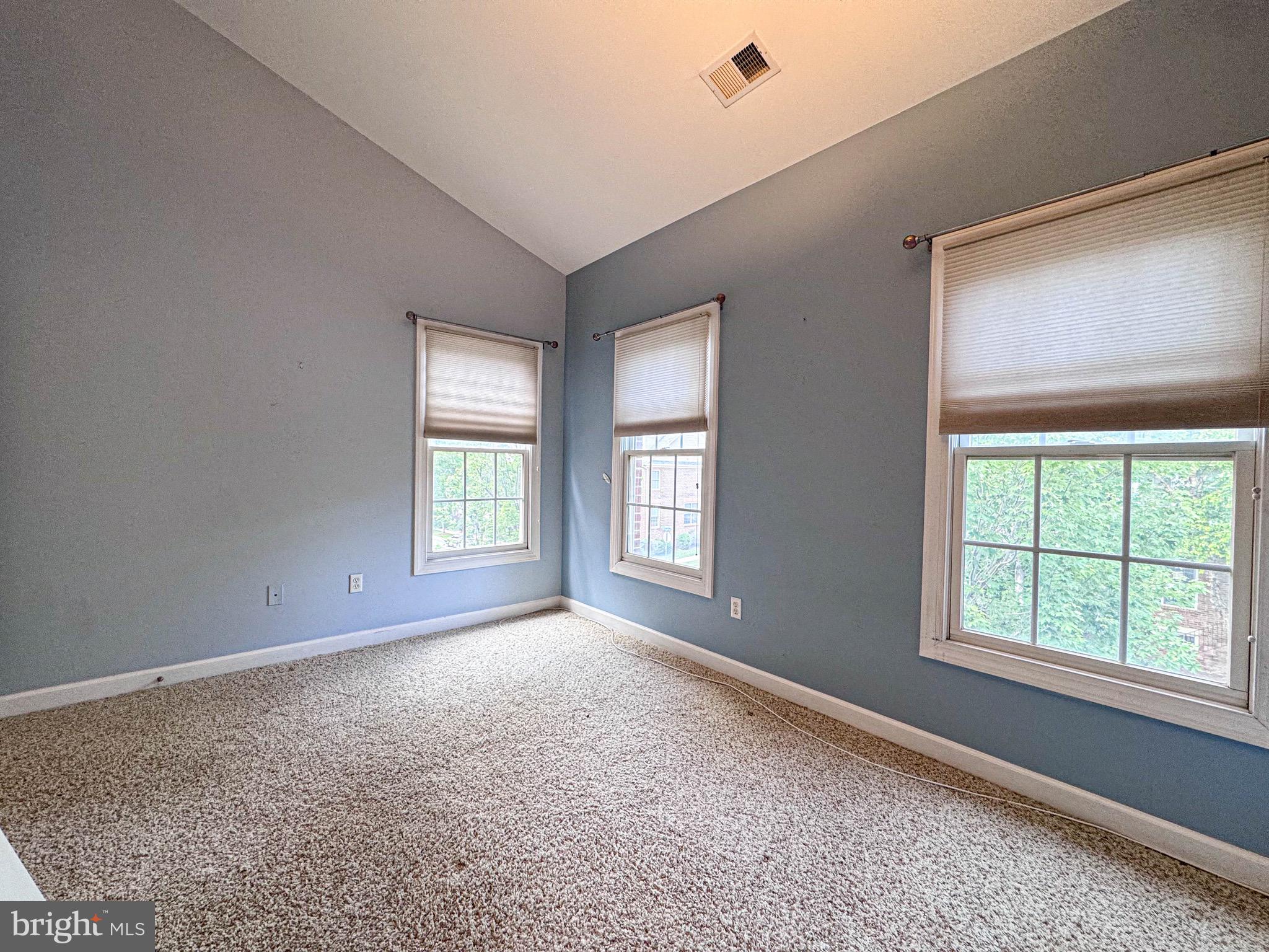 KING FARM - Residential