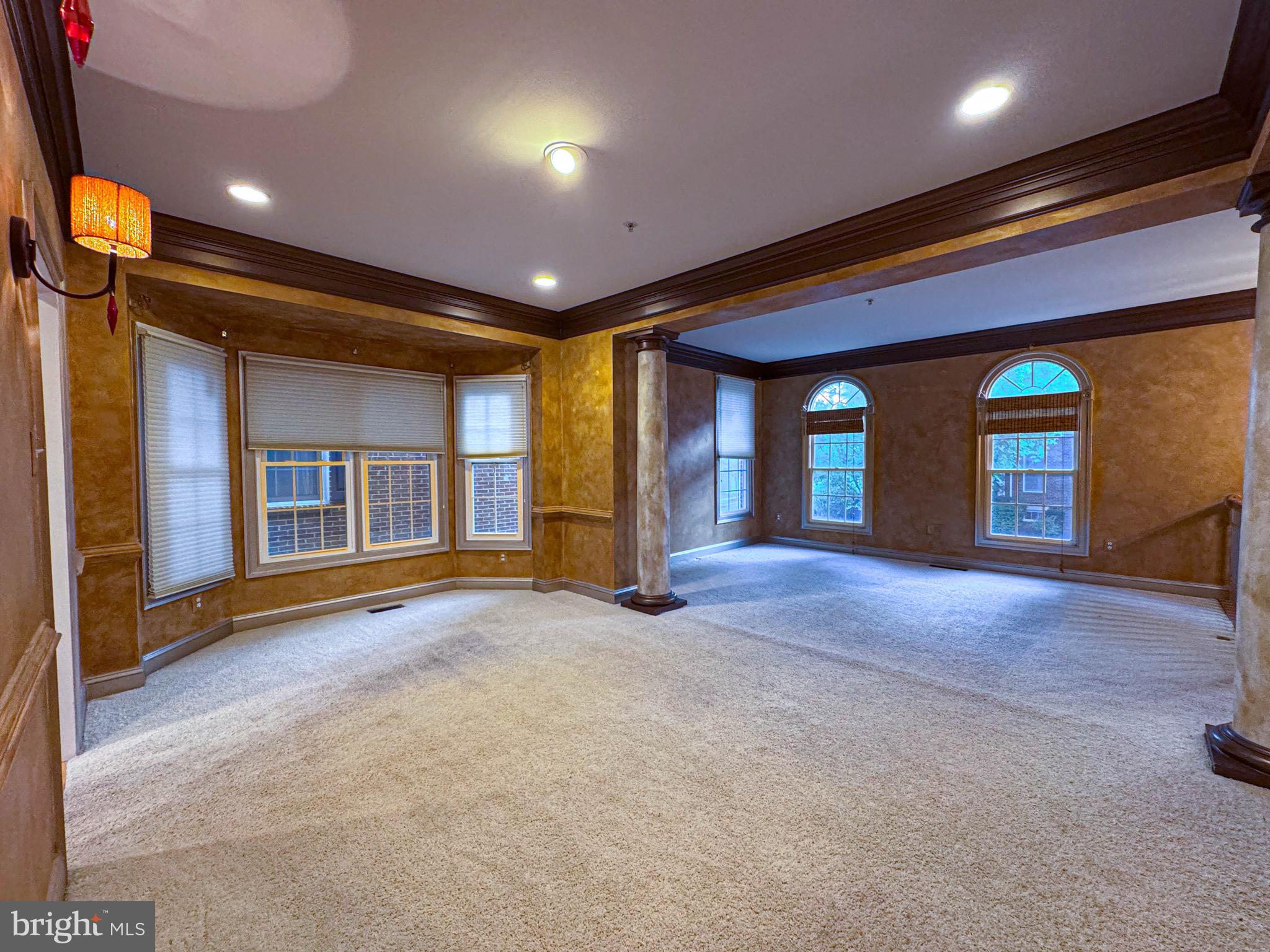 KING FARM - Residential