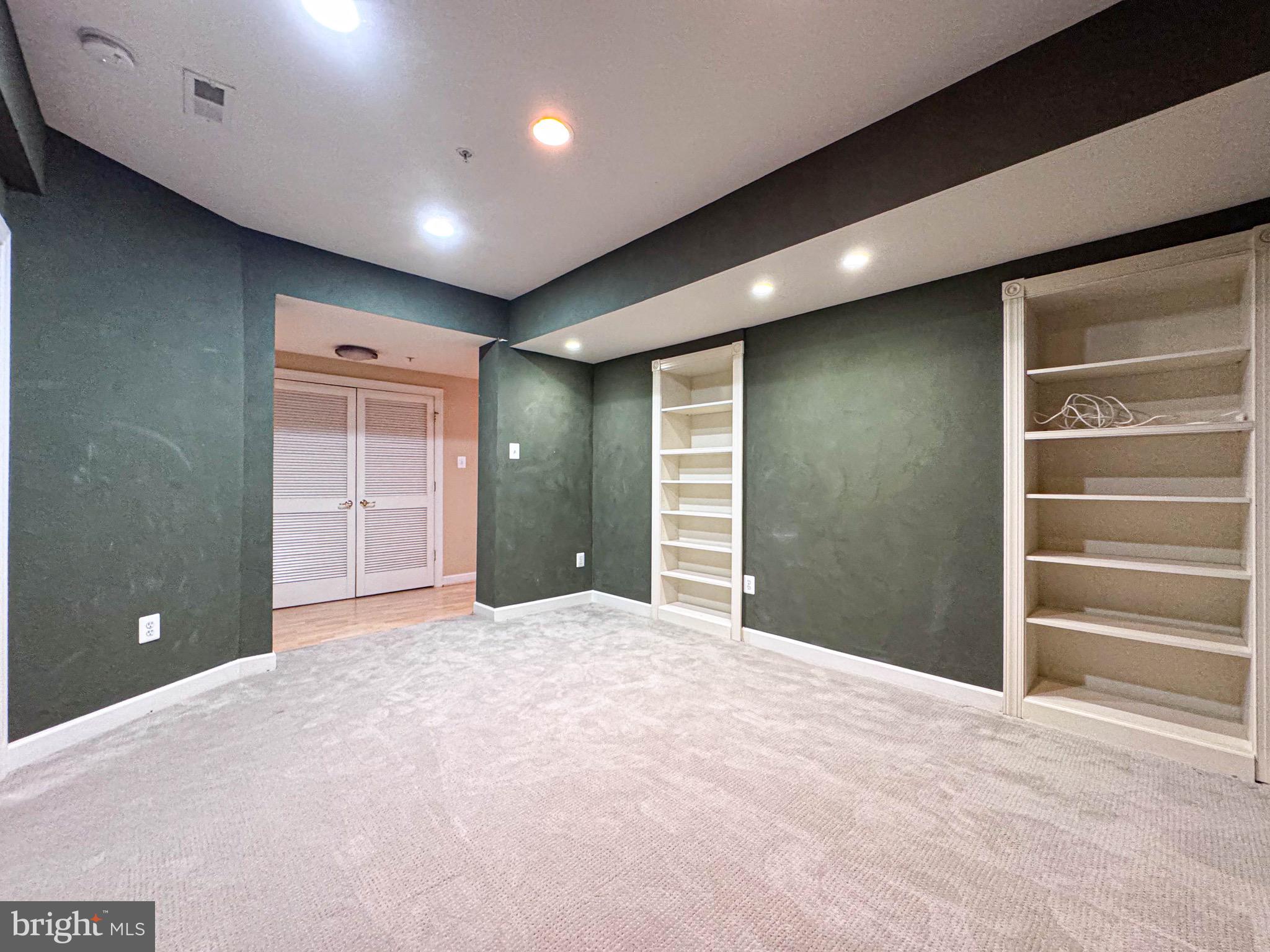 KING FARM - Residential
