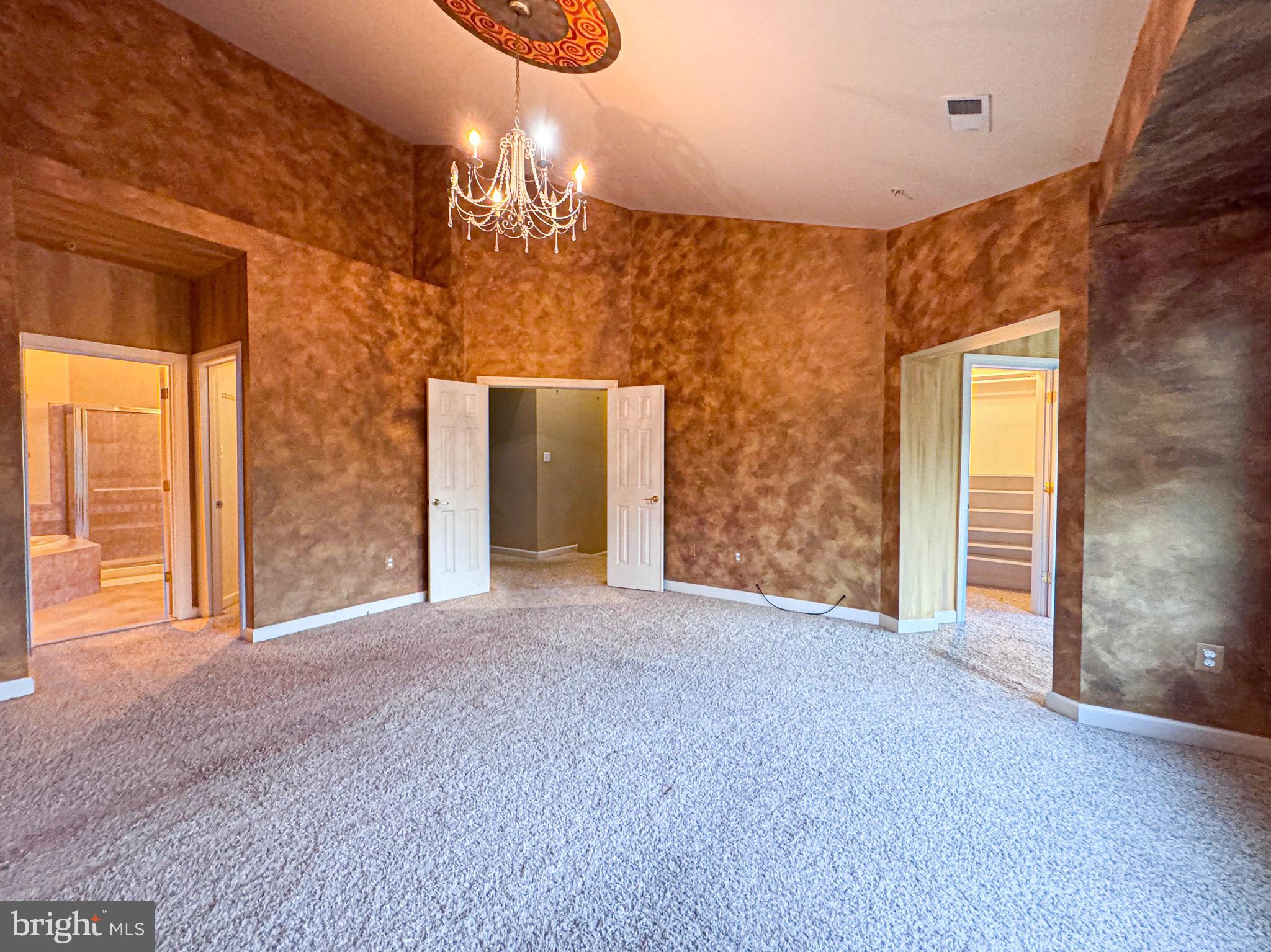 KING FARM - Residential