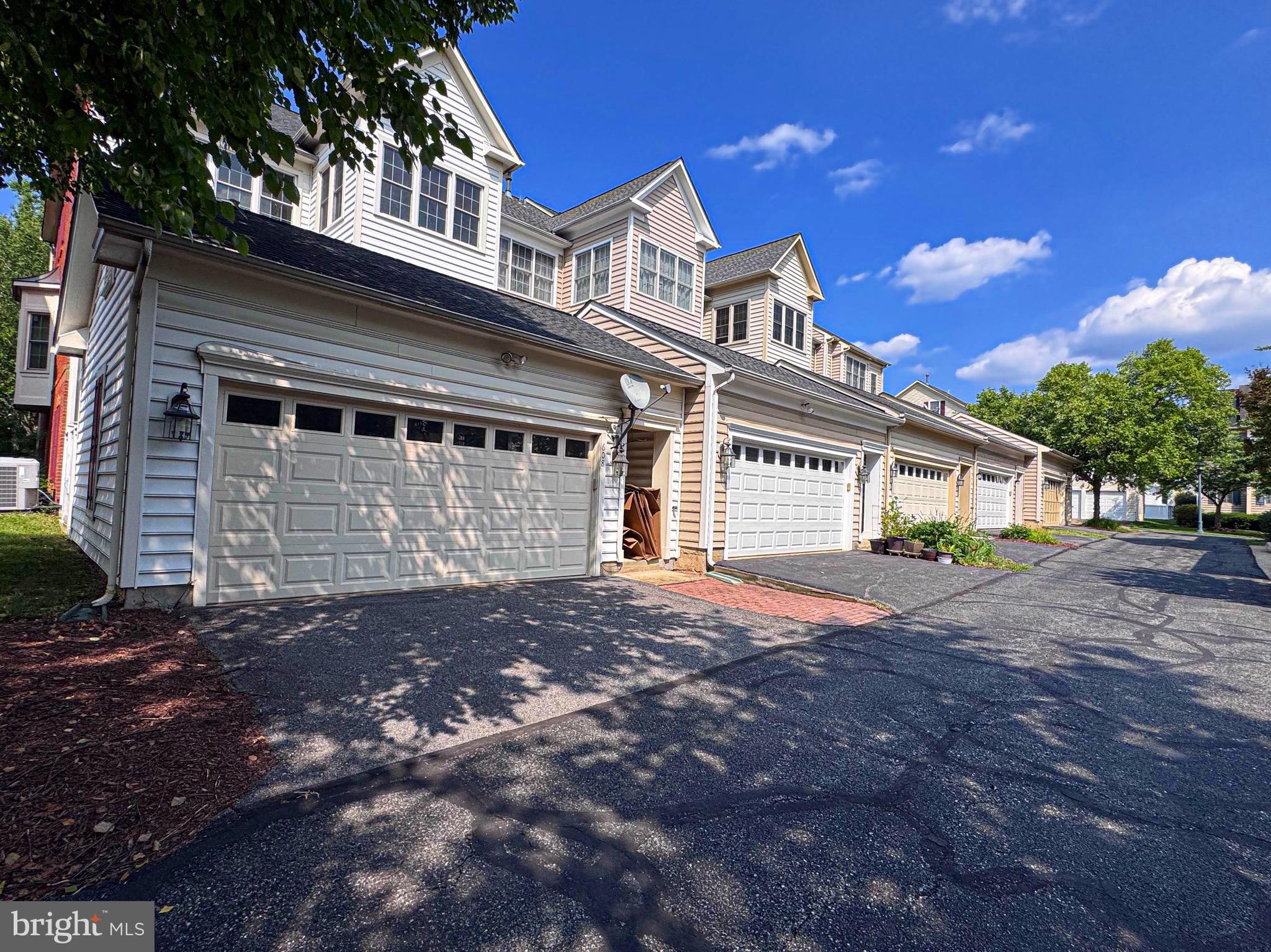KING FARM - Residential