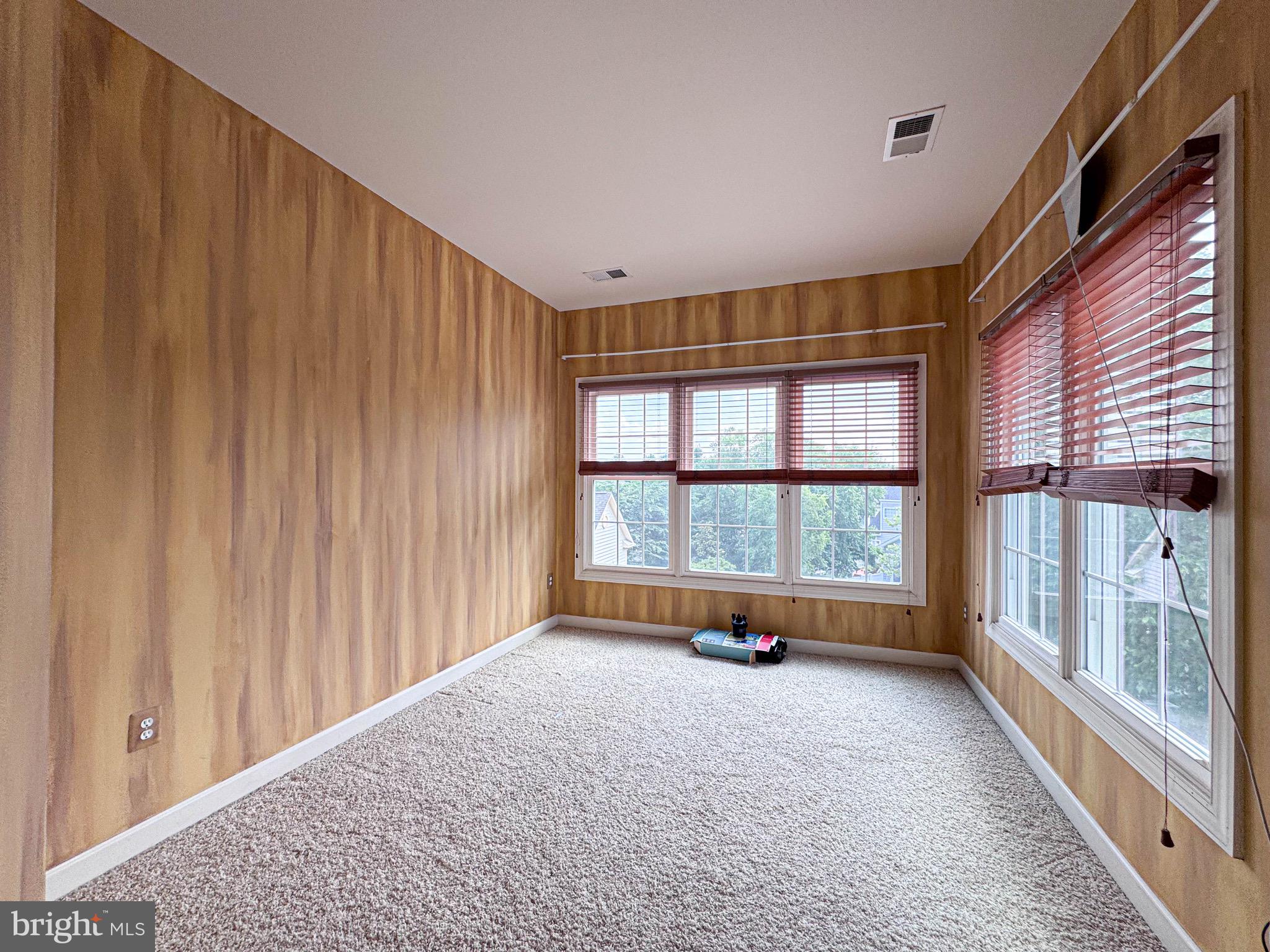 KING FARM - Residential