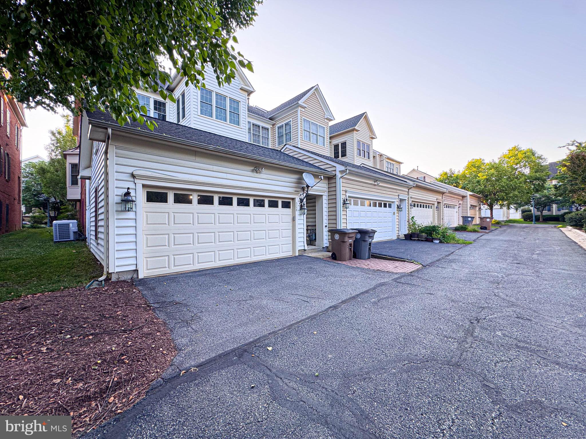 KING FARM - Residential