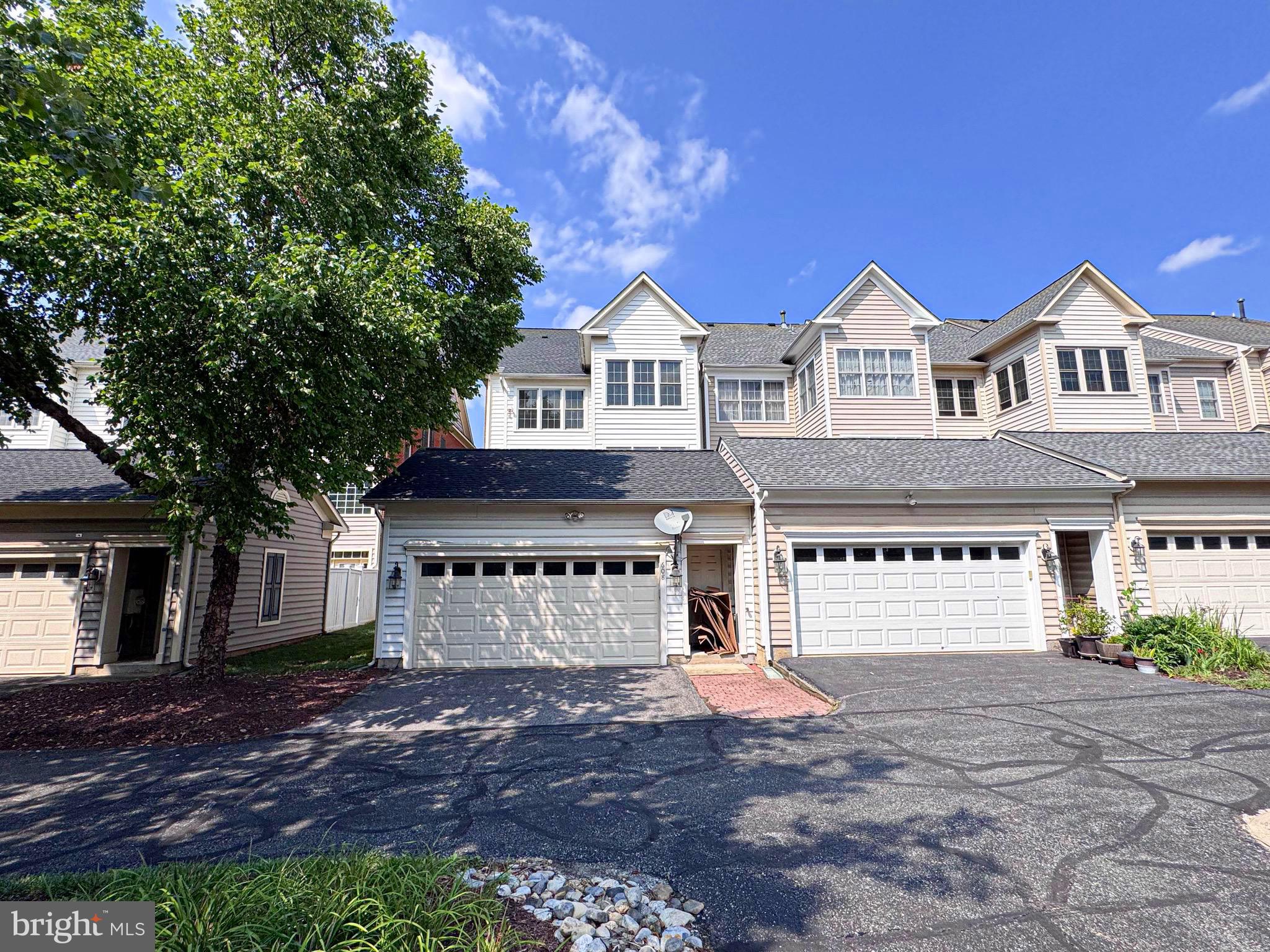 KING FARM - Residential