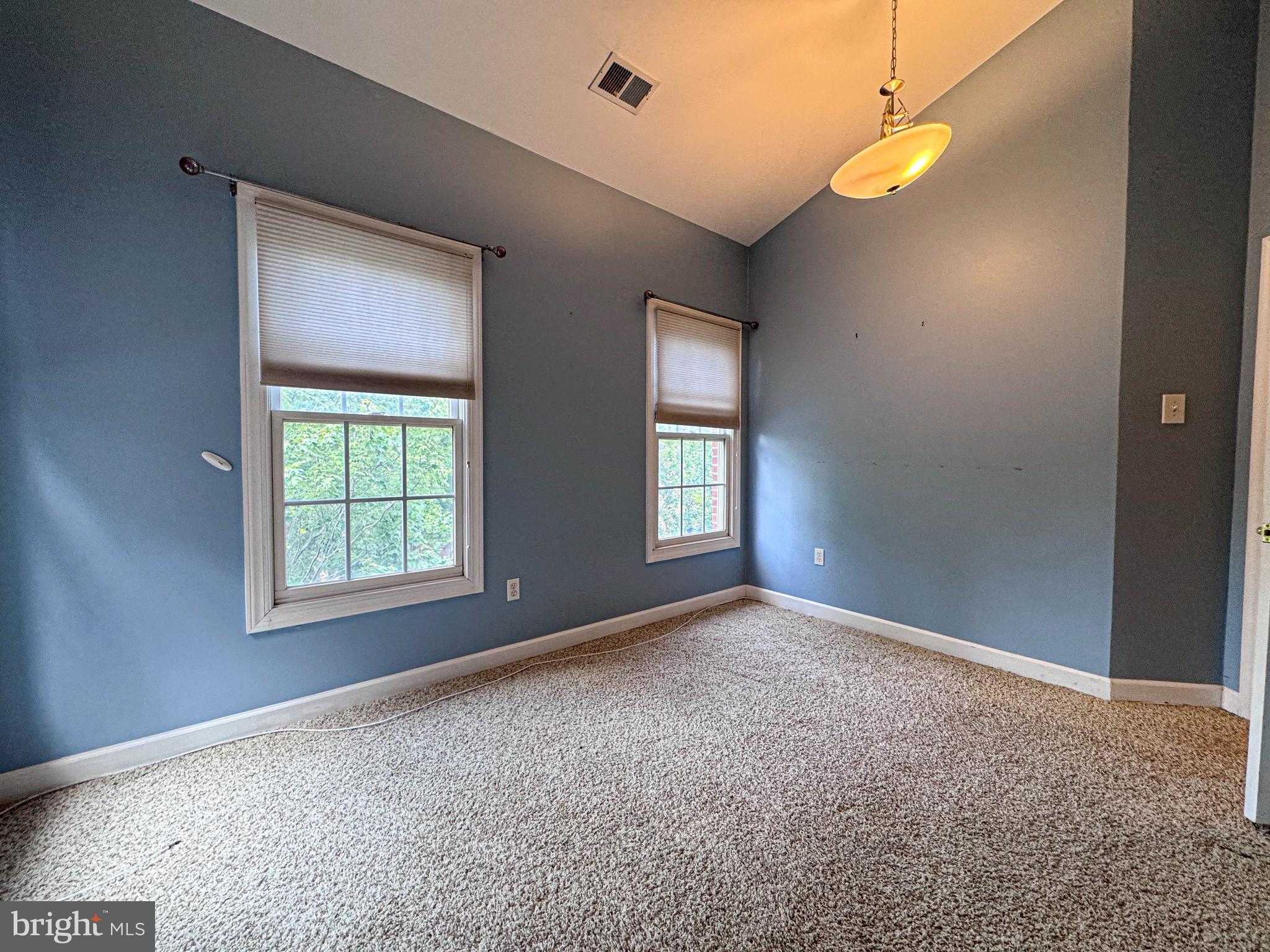 KING FARM - Residential