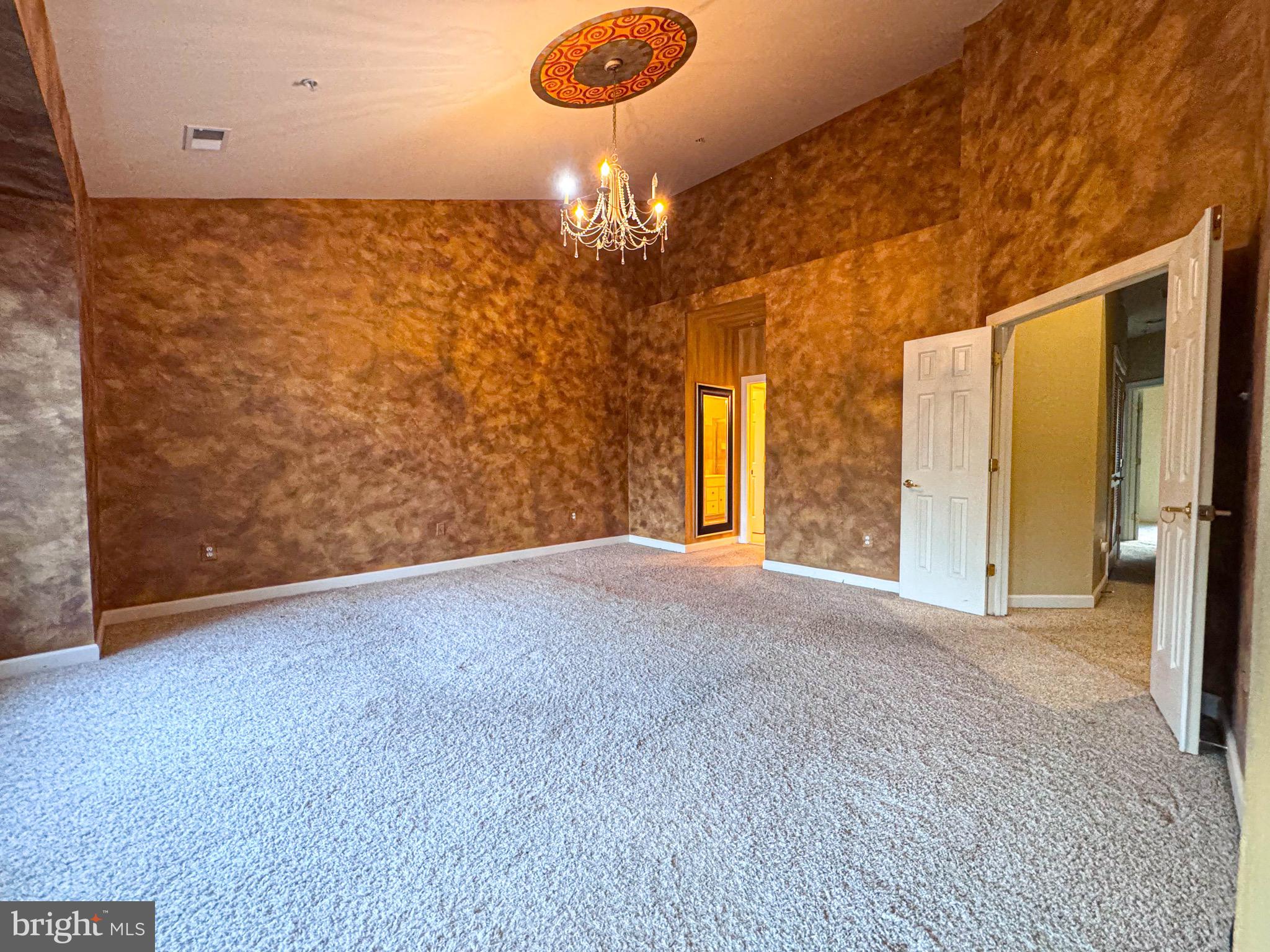 KING FARM - Residential