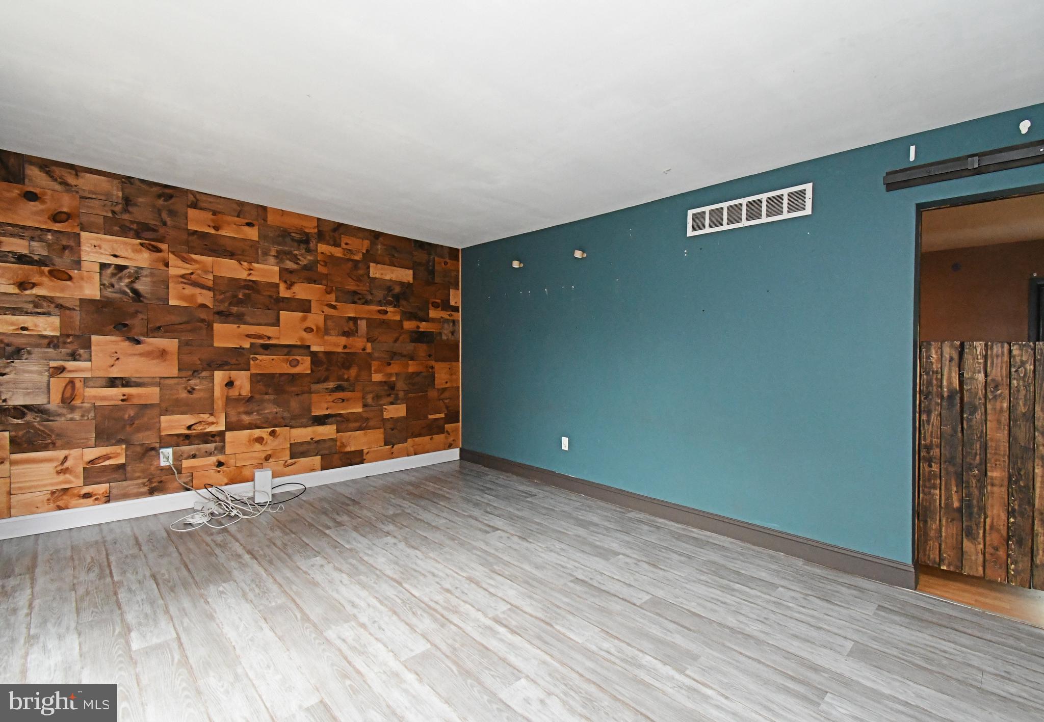 ROSEMORE ESTS - Residential