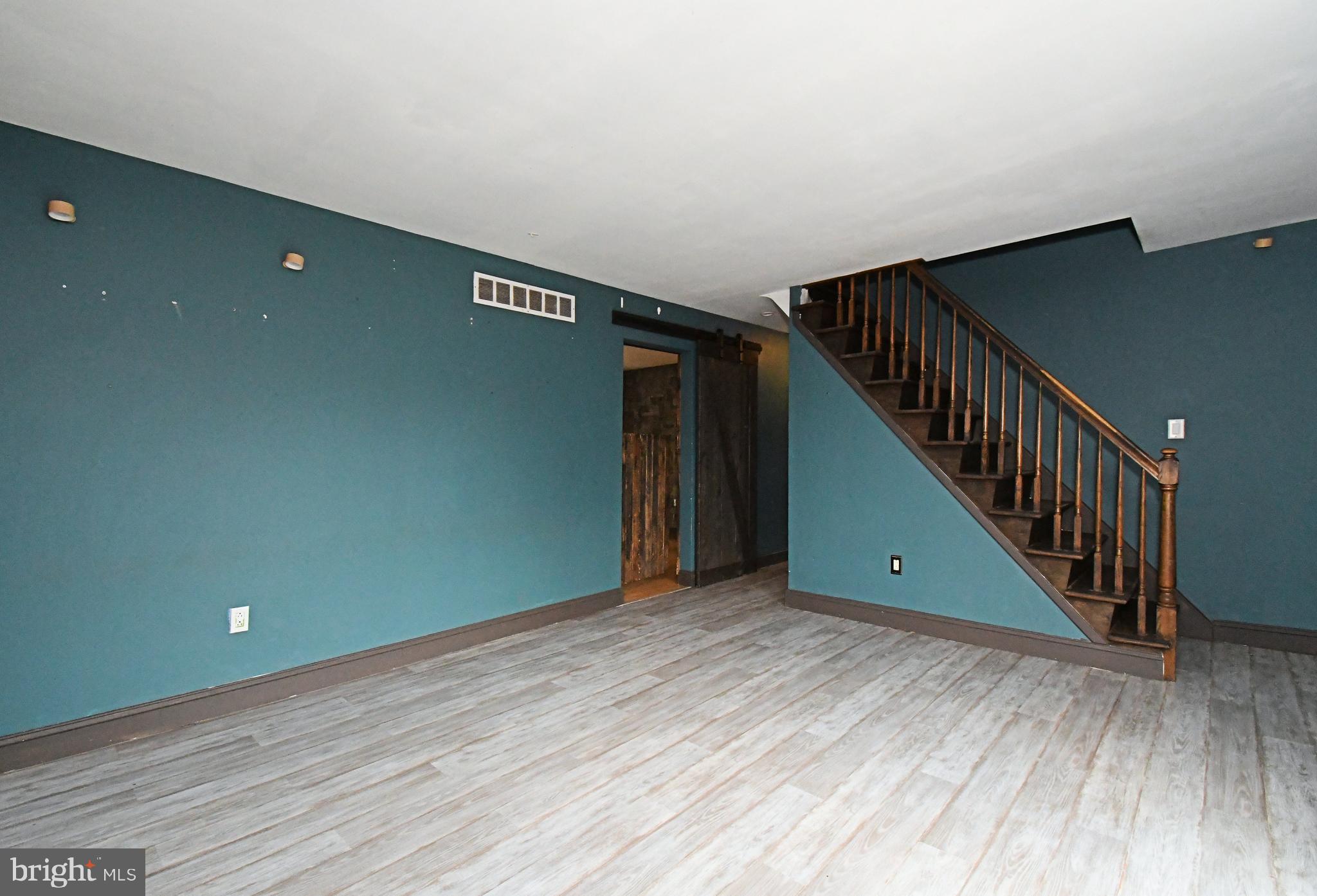 ROSEMORE ESTS - Residential