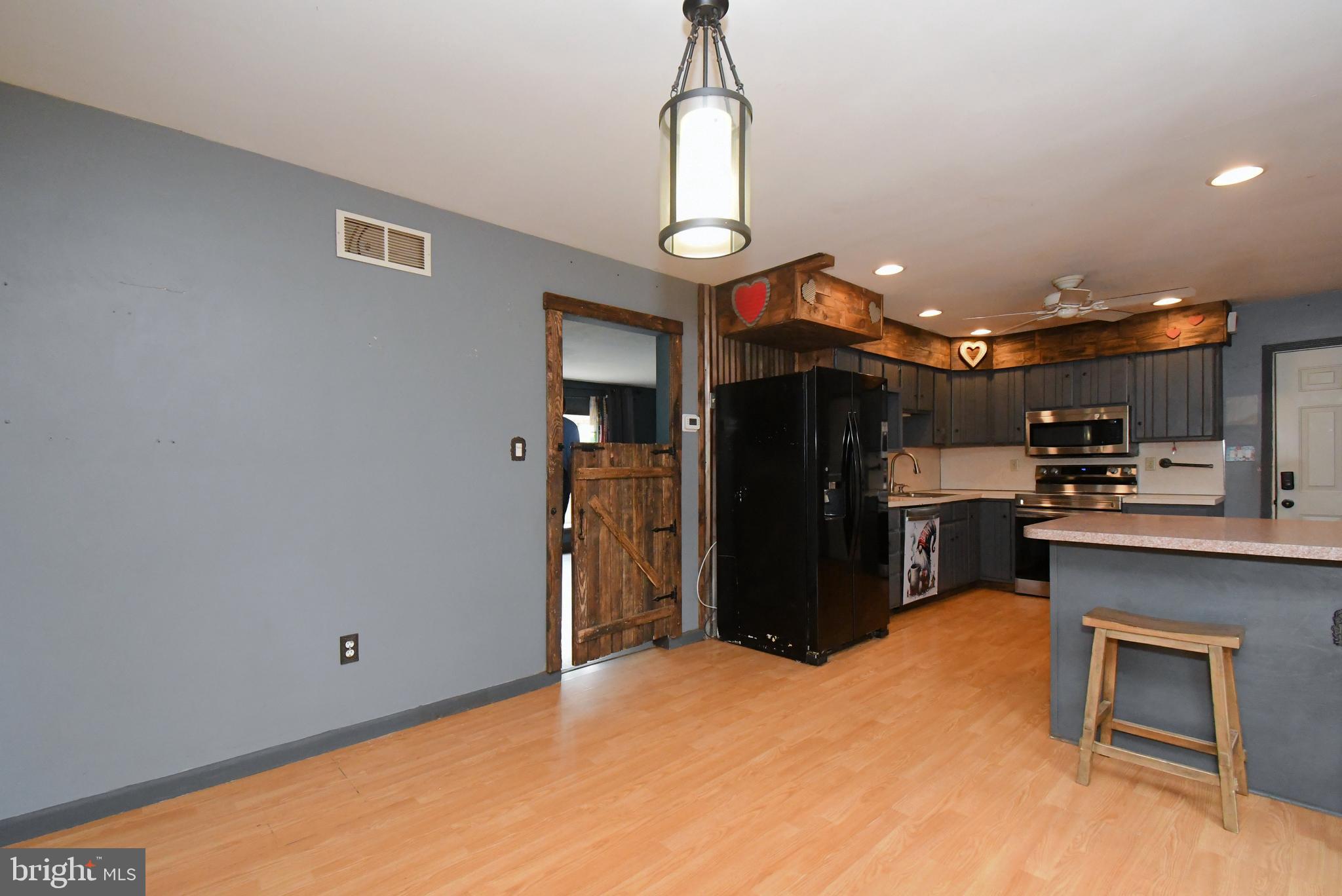 ROSEMORE ESTS - Residential