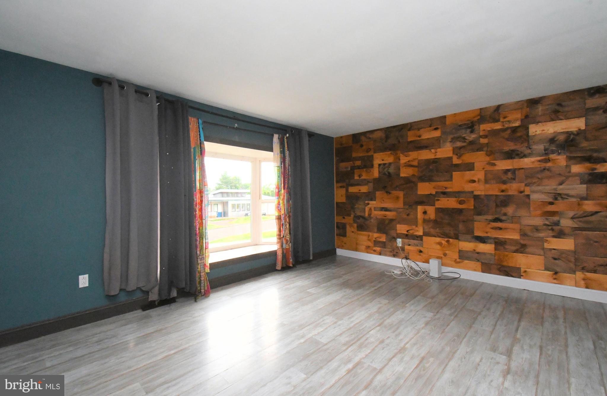 ROSEMORE ESTS - Residential