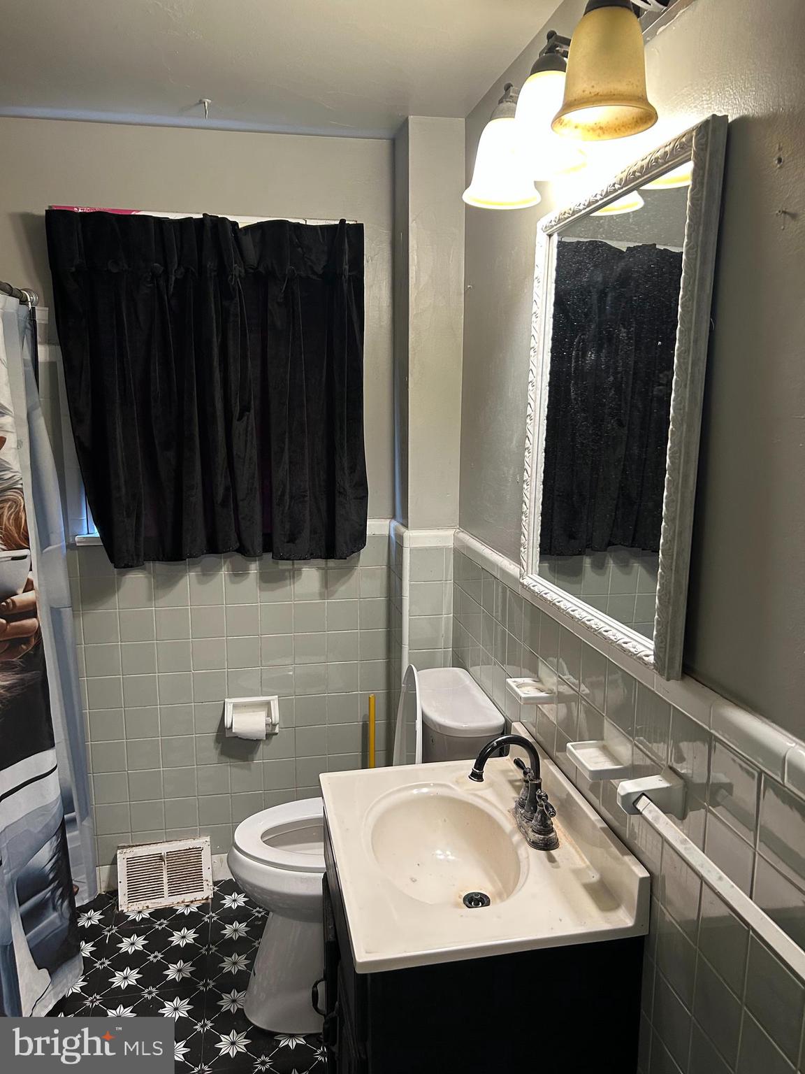 ROSEMORE ESTS - Residential