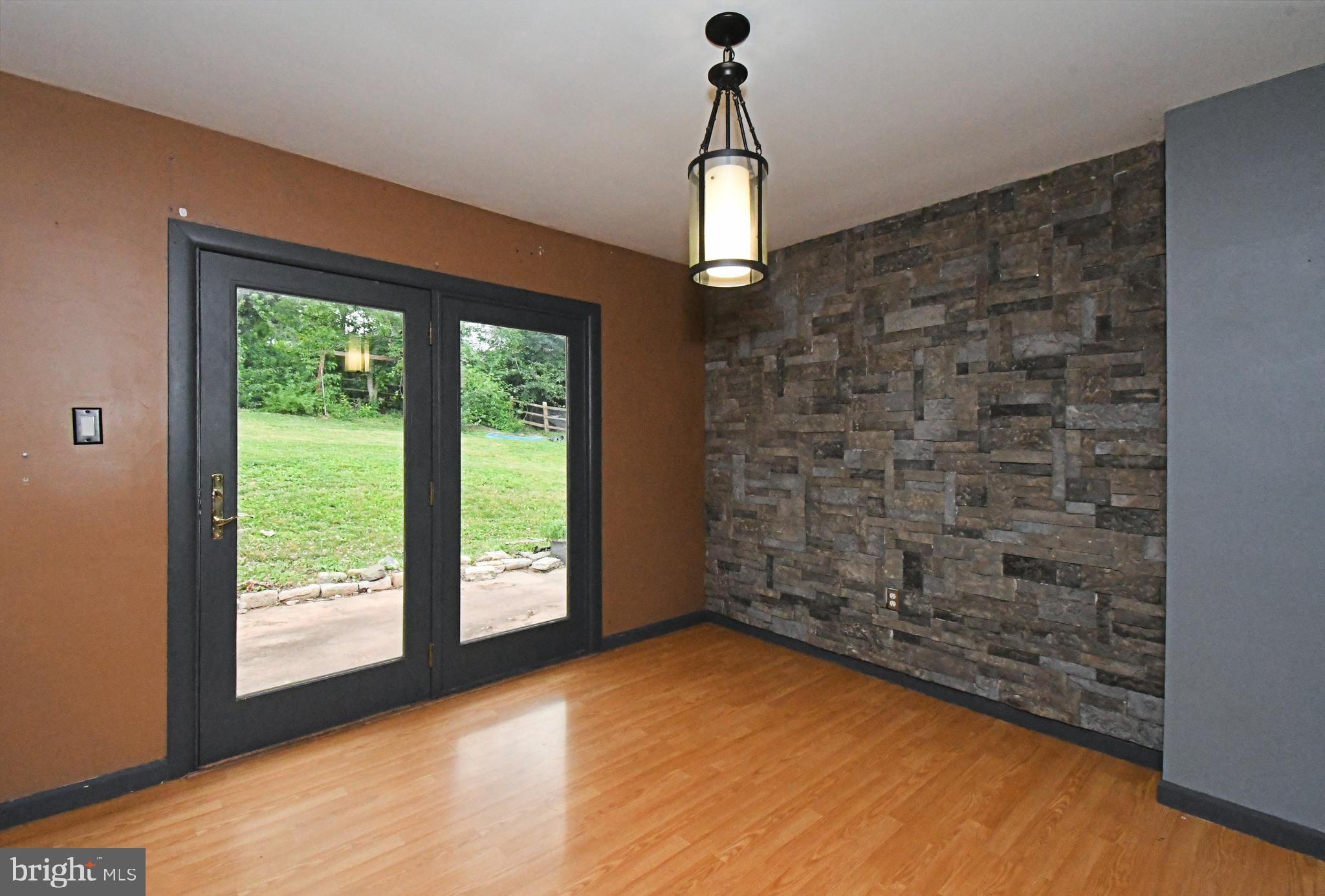 ROSEMORE ESTS - Residential
