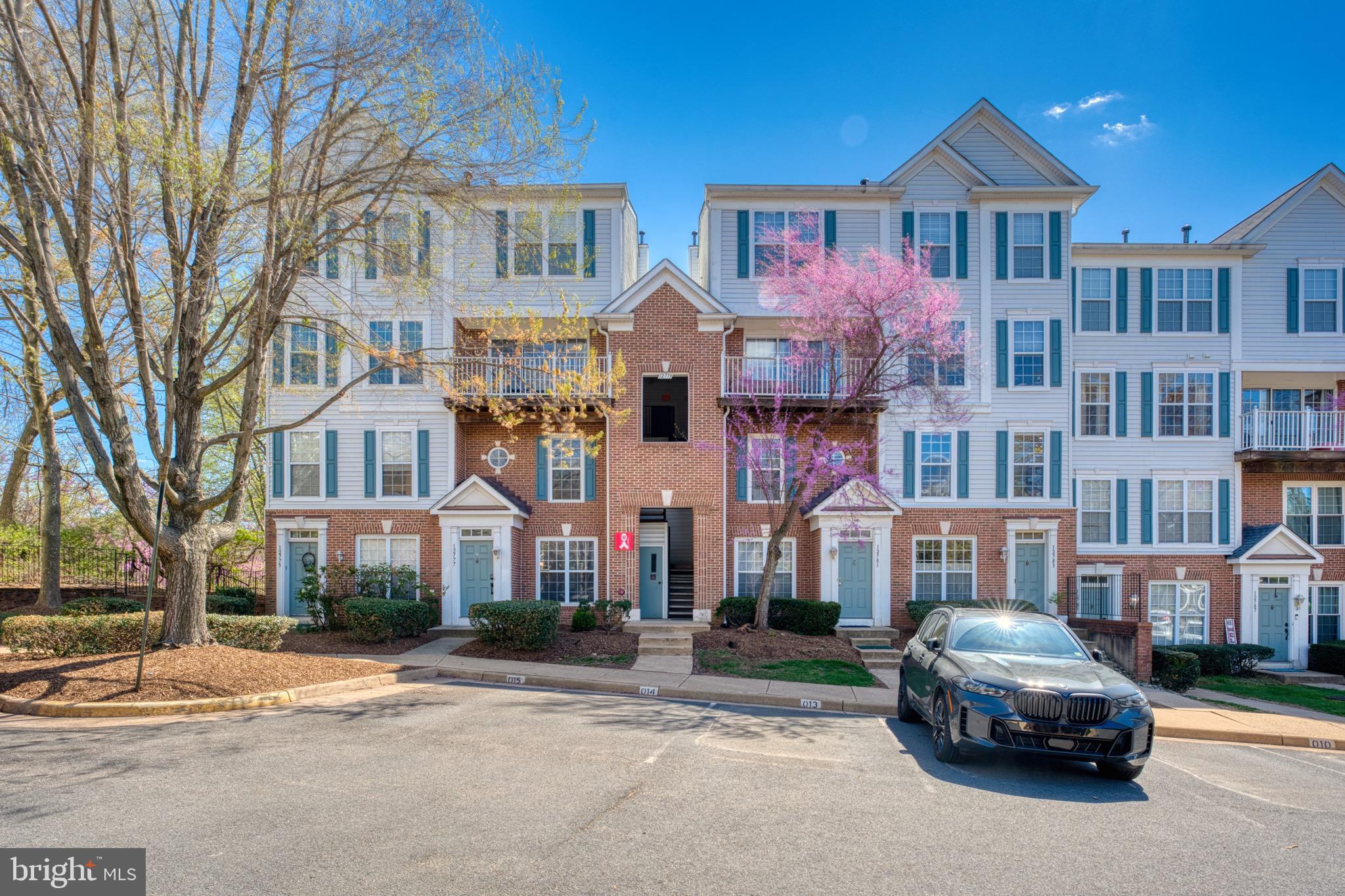 FAIR LAKES CONDO - Residential Lease