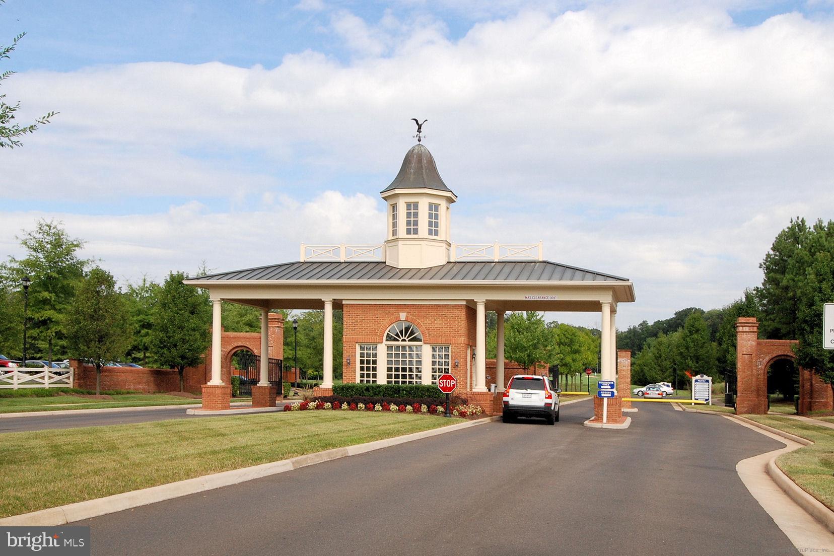 REGENCY AT DOMINION VALLEY - Residential