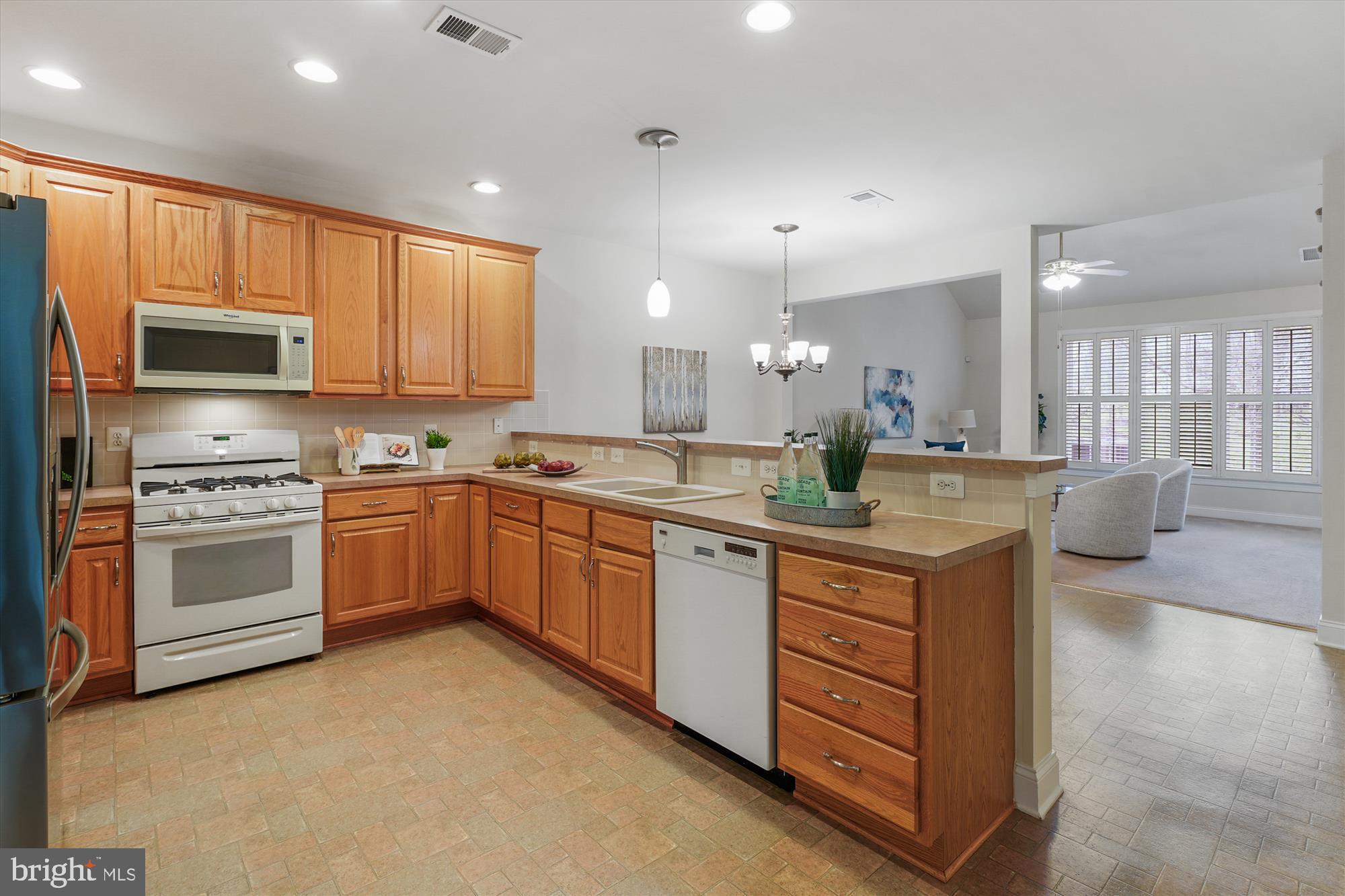 REGENCY AT DOMINION VALLEY - Residential