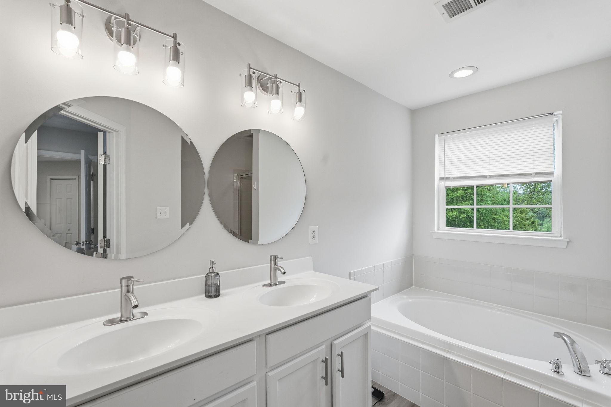 GALLAHAN - Residential