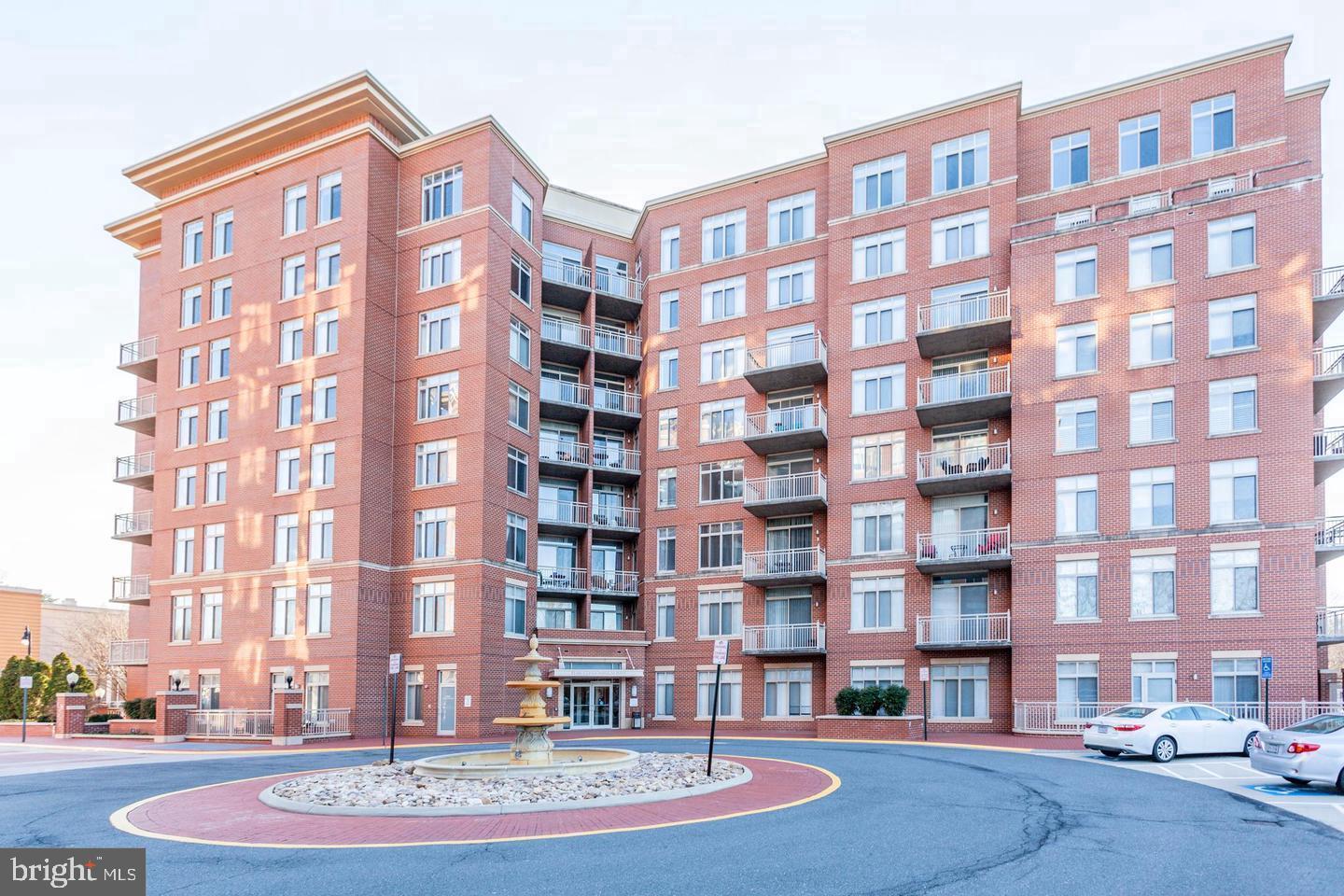 AVAILABLE July 1st. LUXURY CONDO  with GARAGE & BALCONY overlooking courtyard. 5th Floor in a building with elevator. Steps to Whole Foods/Starbucks/Shopping/Restaurants! Granite Counters, Stainless Steel Appliances, Walk-in Closet. NEW Hardwood Floors in living room.  Remodeled bathroom. NEW tile floors in kitchen. NEW Refrigerator. NEW Washer & Dryer. NEW Dishwasher. Pool, Tennis, Gym, Business Center, Party Room, Billiard! Near Fair Oaks Mall, Fair Lakes Shopping, Costco, Fairfax Corner, I-66, I-495, Fairfax County Pkwy, Rt.50 & 29. Minutes to Vienna Metro/Shuttle Access/20 miles to DC. Water & Gas included in rent! Agent owner