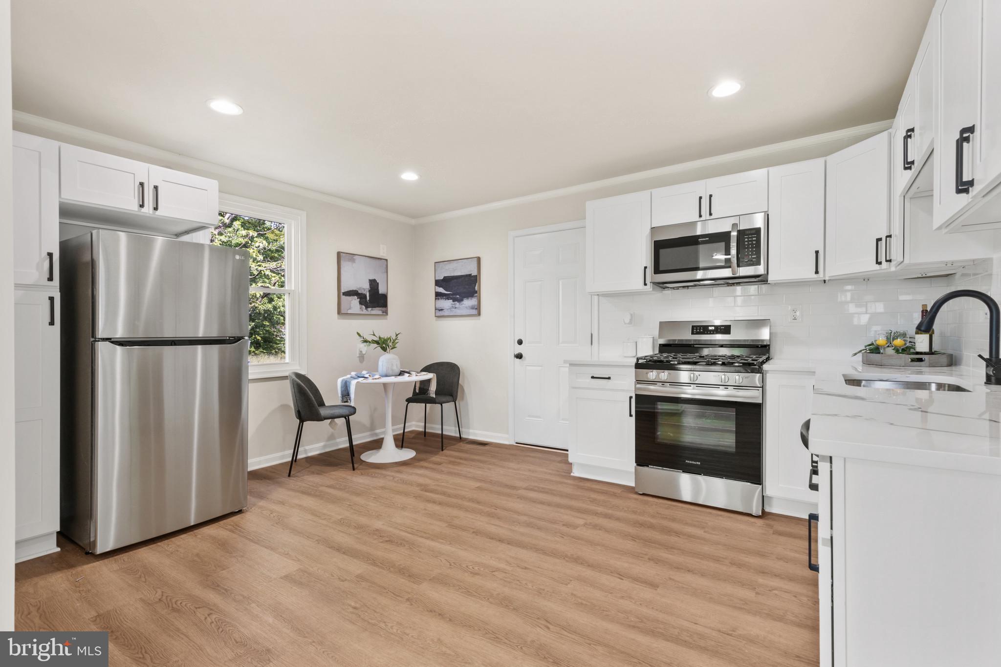 MURRAY POINT - Residential