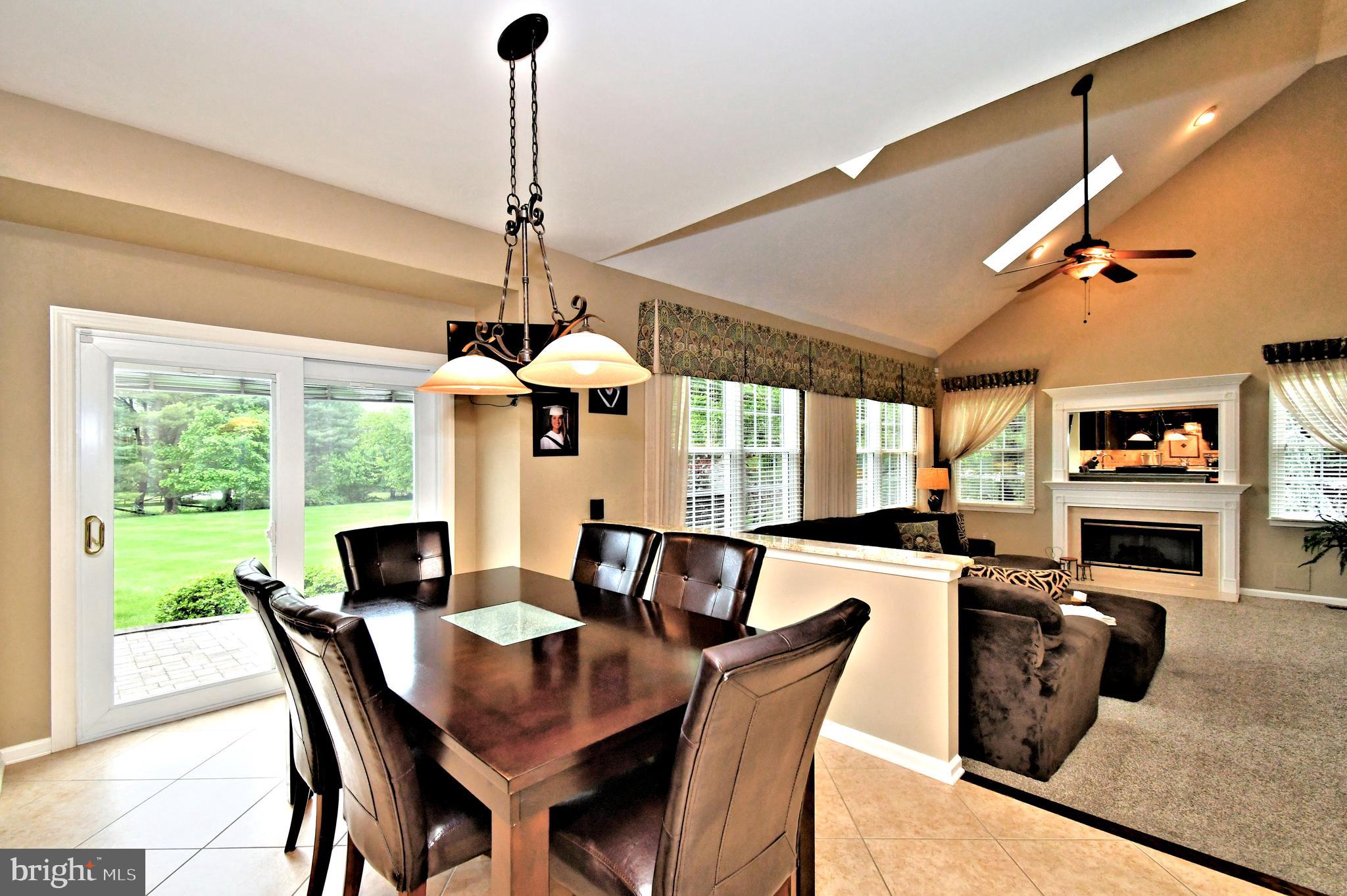 NORTHAMPTON CROSSG - Residential