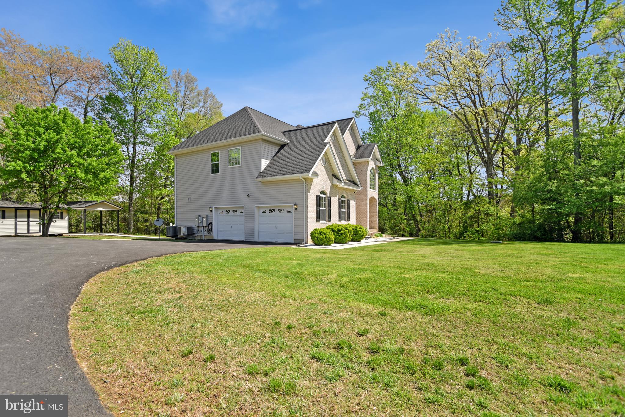 PRESTON'S PLACE - Residential