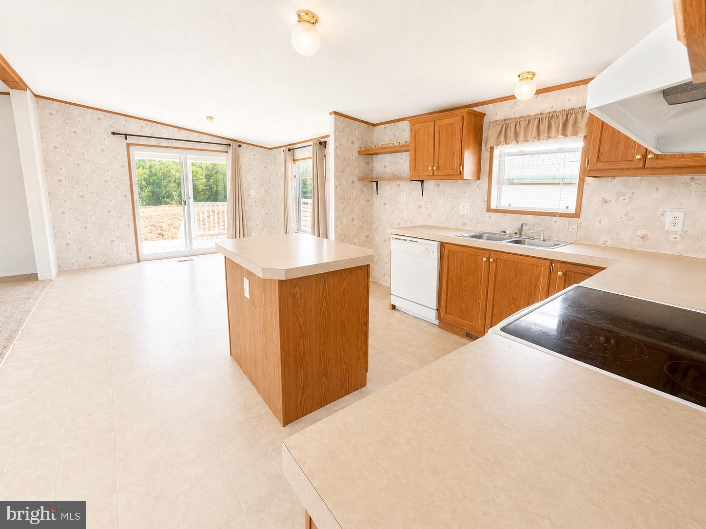 RIDGE PARK COMMUNITY - Residential