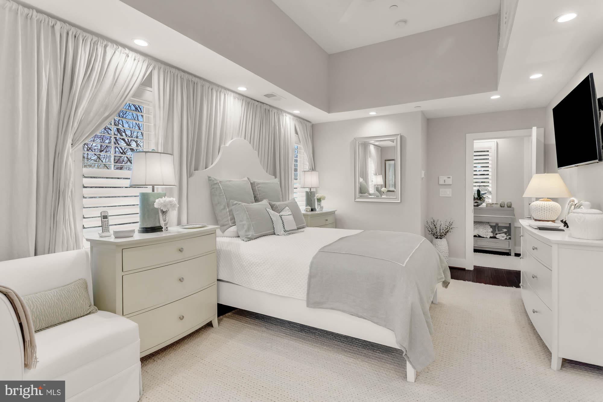EASTPORT - Residential