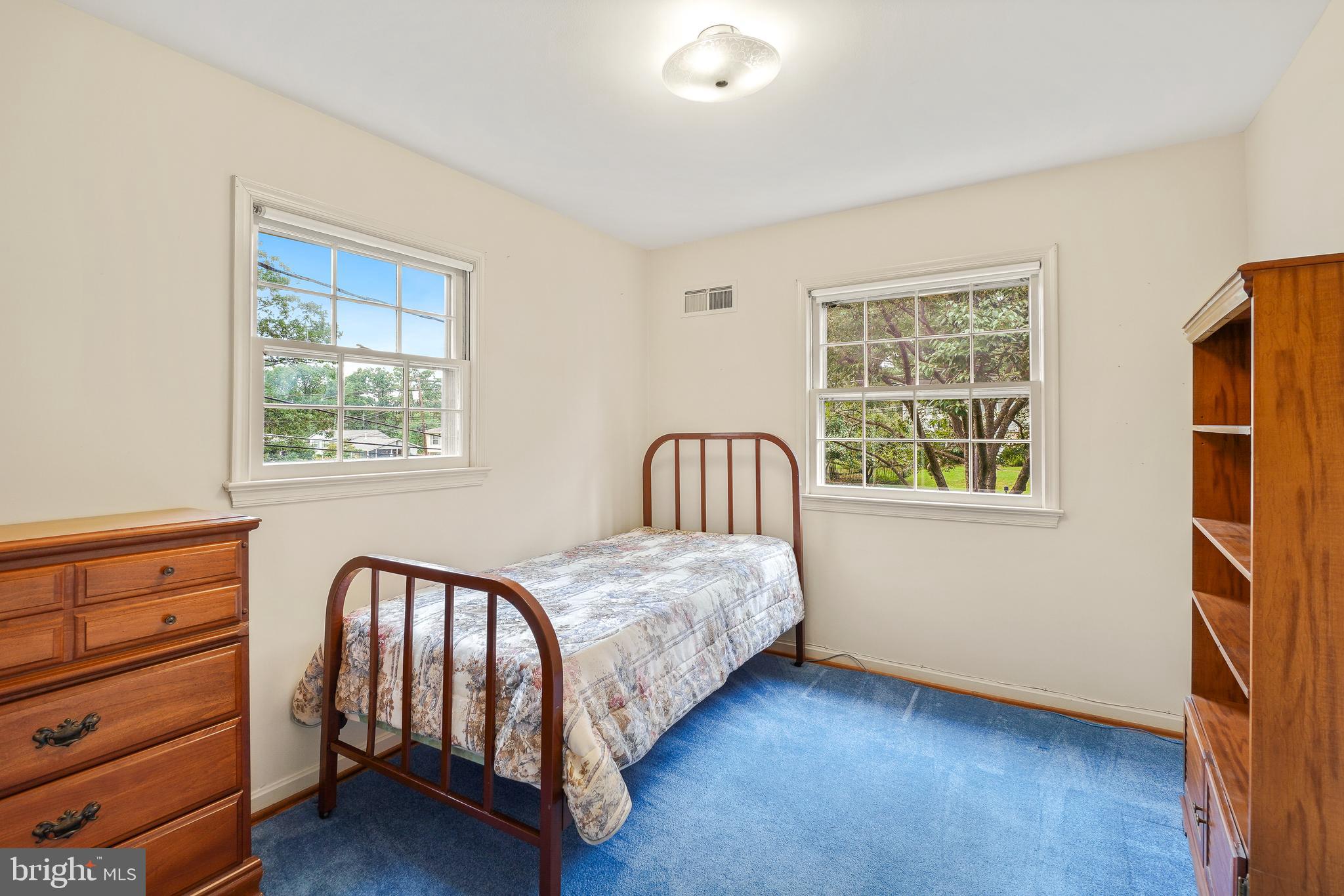 MILL CREEK TOWNE - Residential