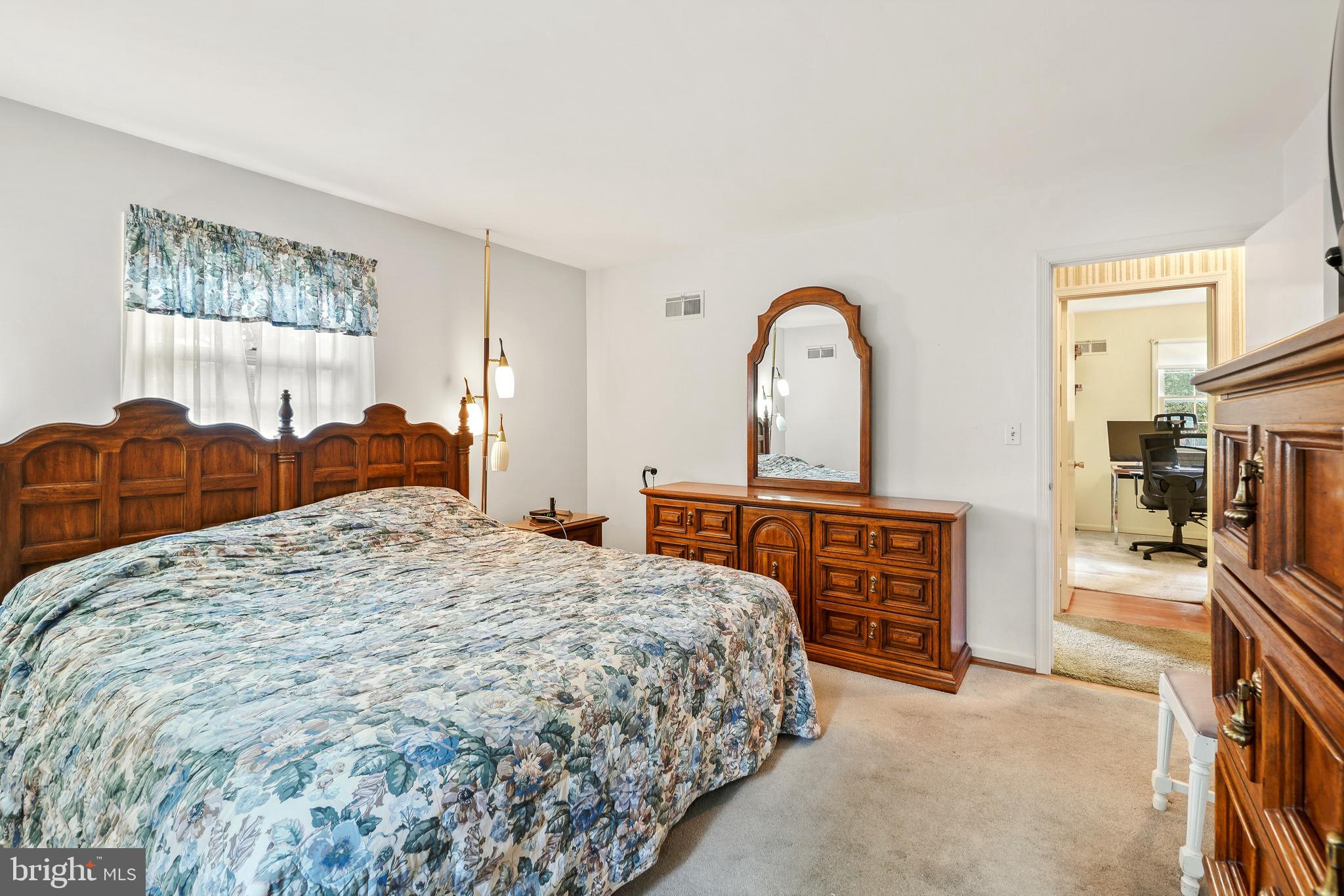 MILL CREEK TOWNE - Residential