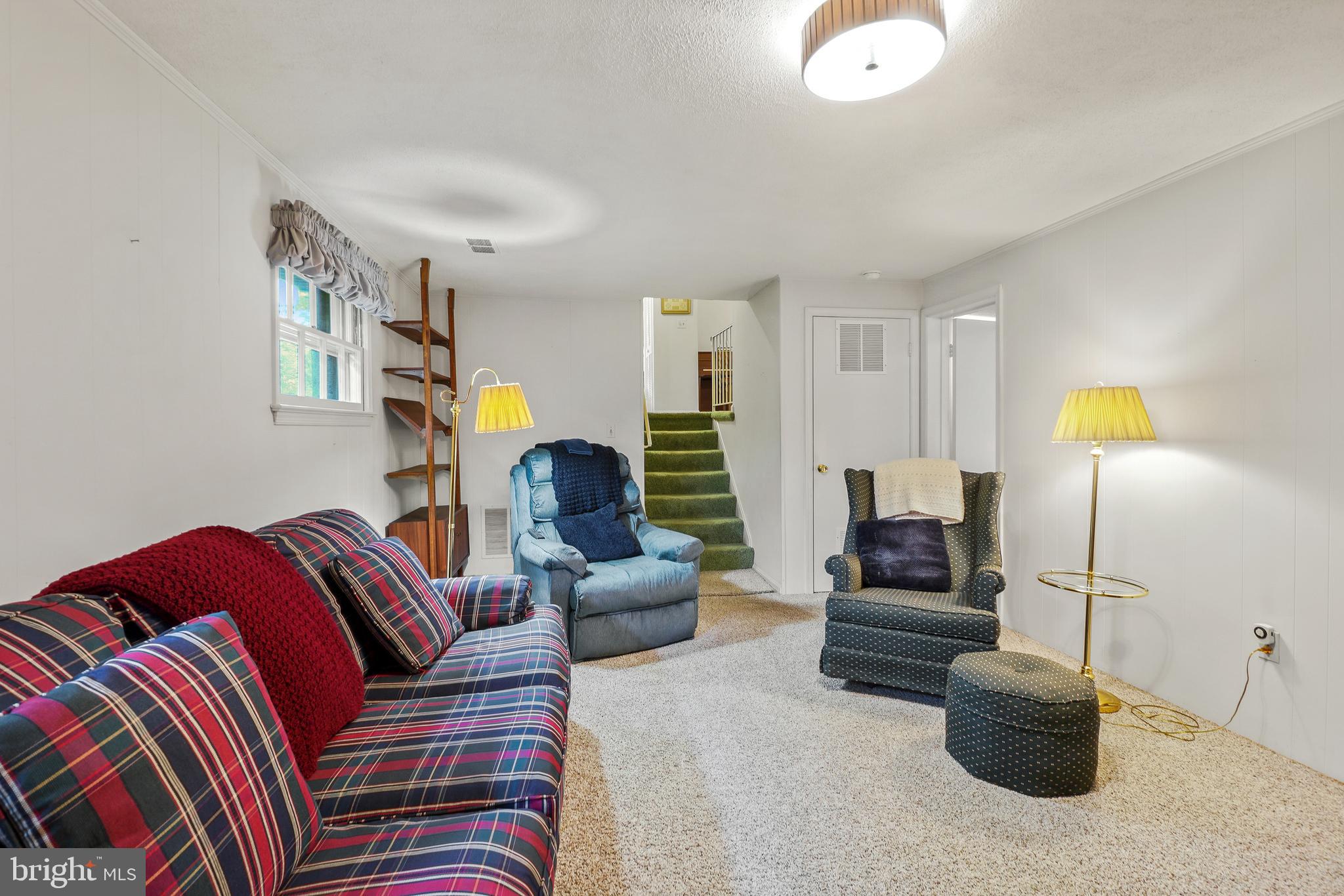 MILL CREEK TOWNE - Residential