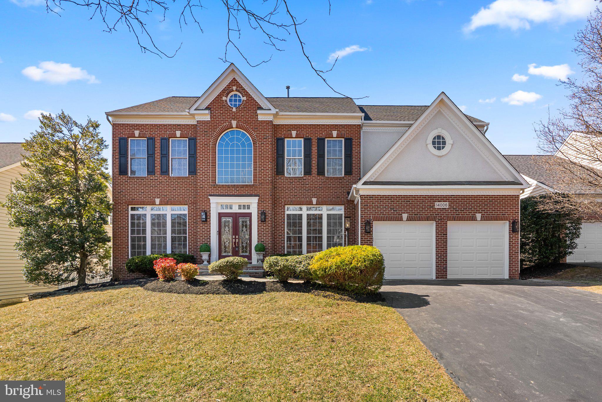 KINGSVIEW VILLAGE - Residential