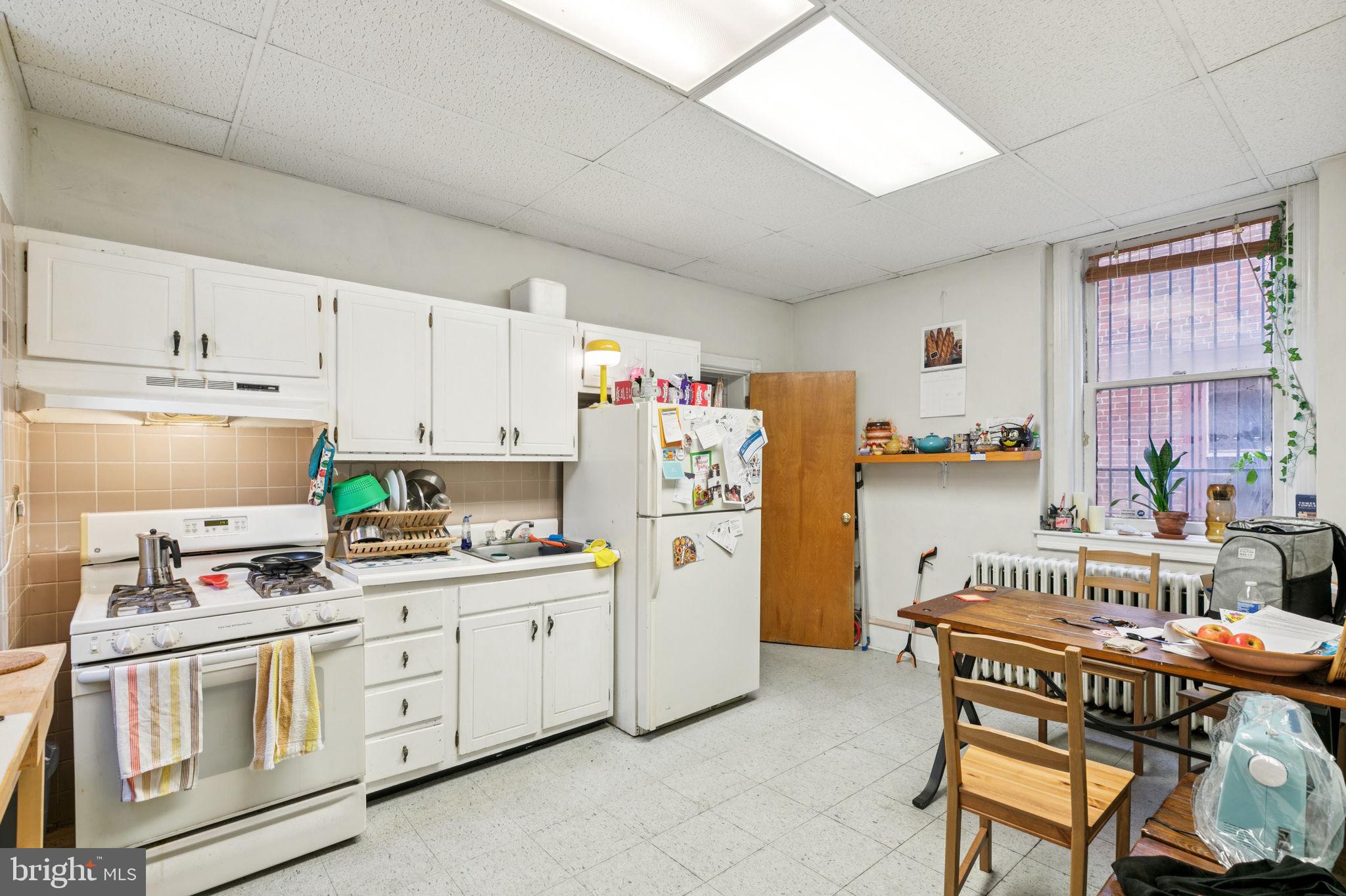 SPRUCE HILL - Commercial Sale