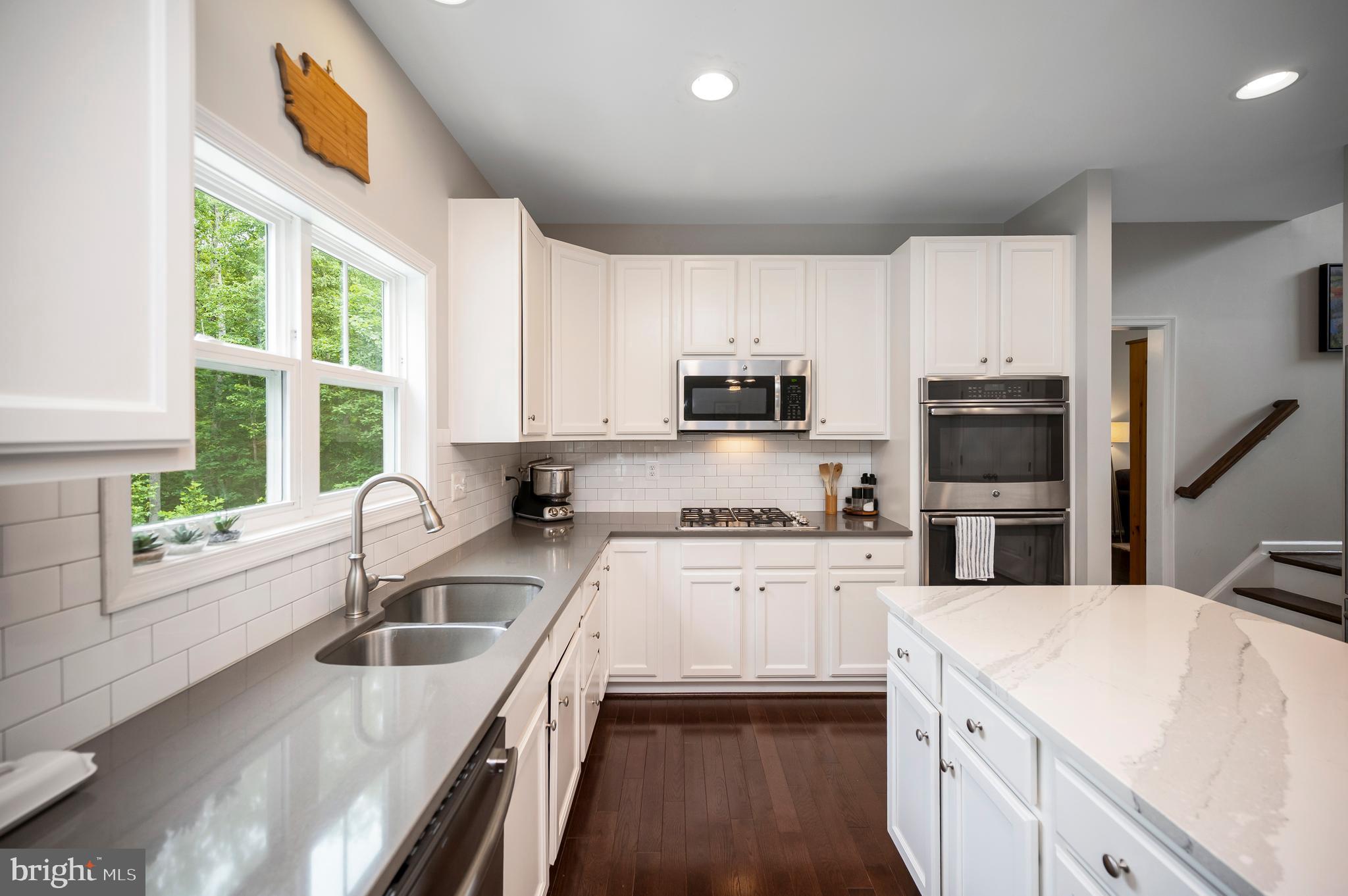 HARTWOOD LANDING - Residential