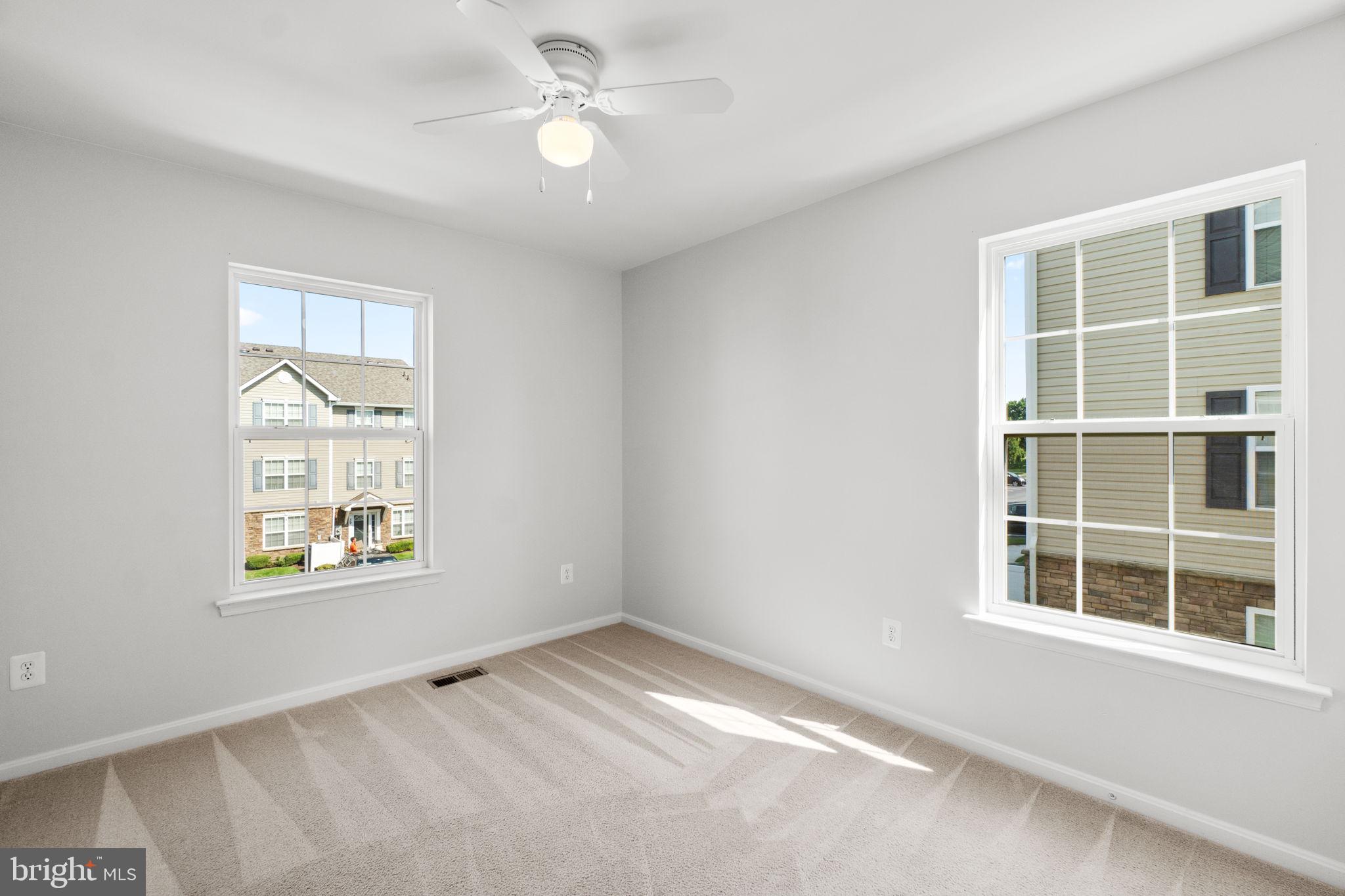 RESERVOIR RIDGE - Residential