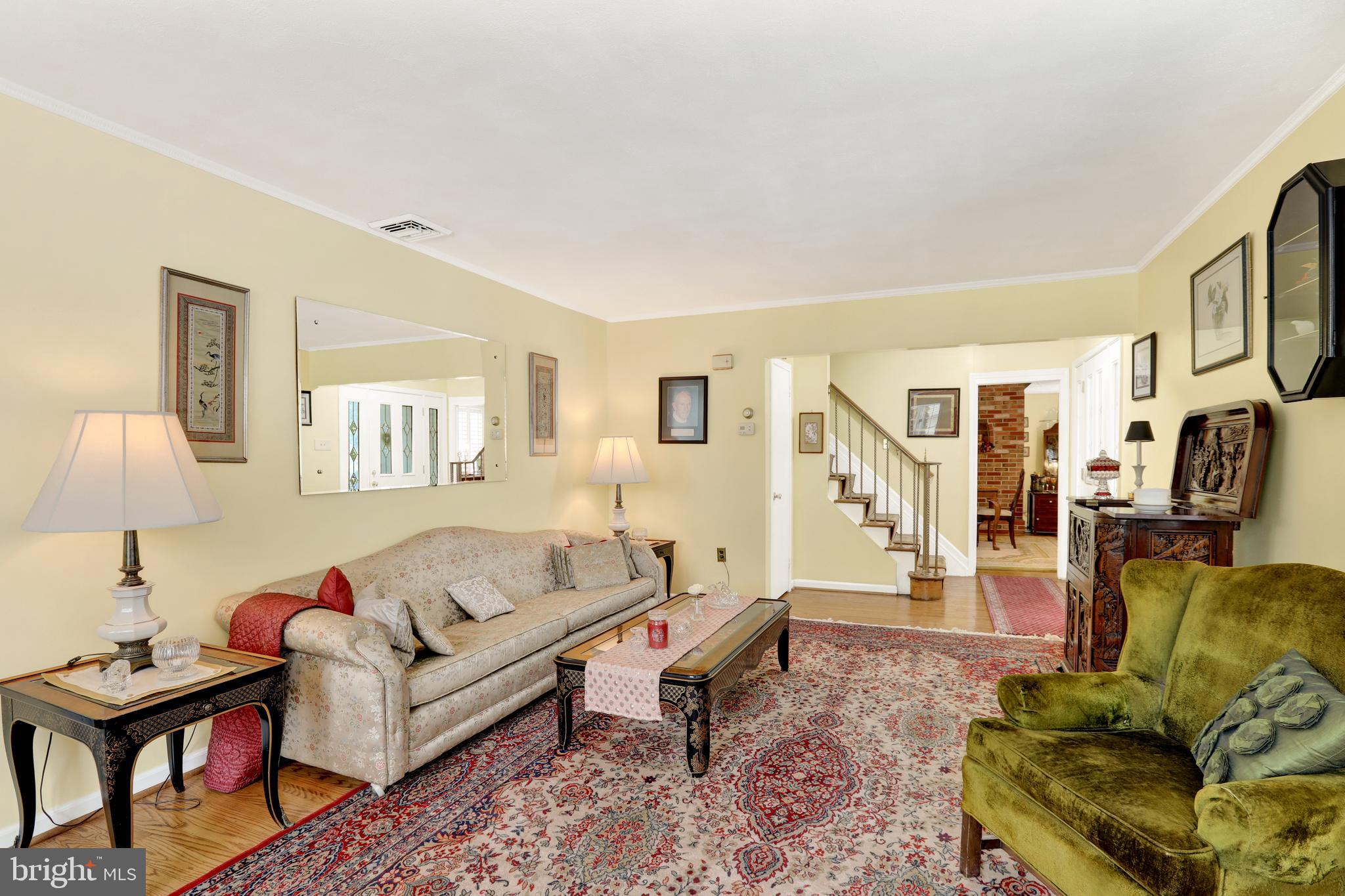 EDGEWOOD PARK - Residential
