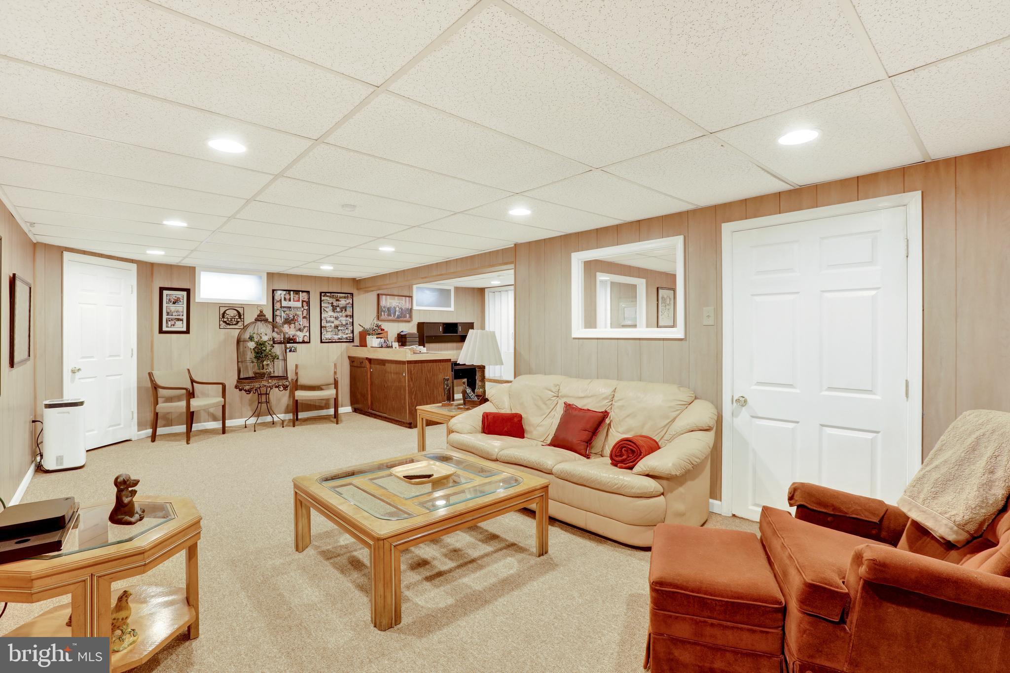 EDGEWOOD PARK - Residential